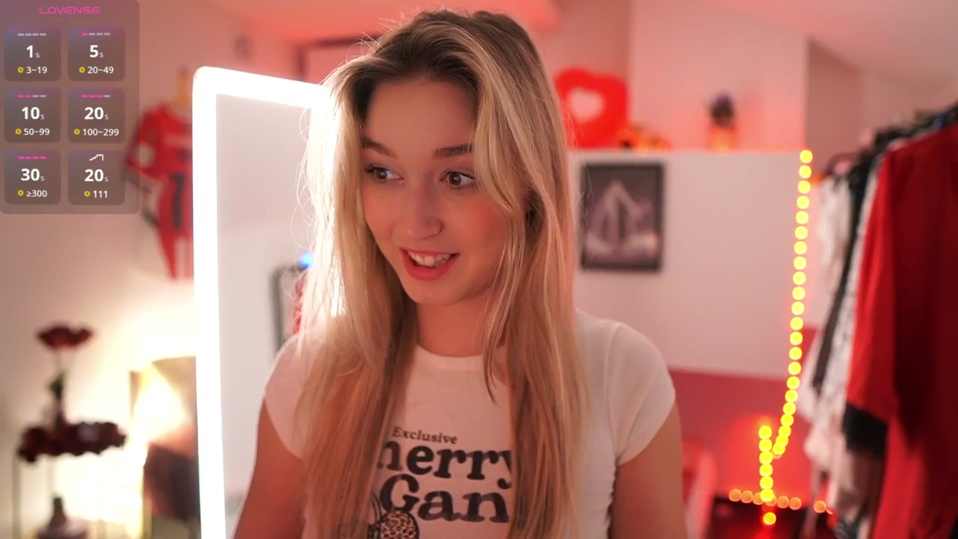 Gallery image thumbnail from Alexis__Texas's myfreecams stream on, 03/01/2025, 01:03 image 6 of 20