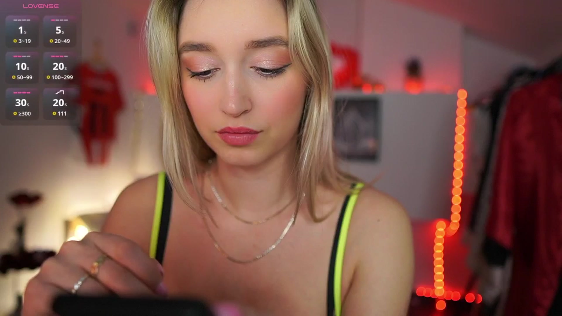 Gallery image thumbnail from Alexis__Texas's myfreecams stream on, 03/01/2025, 21:44 image 13 of 20