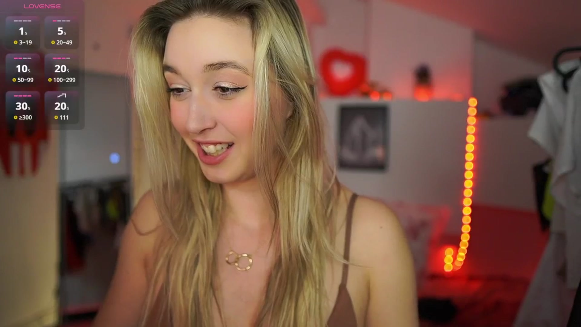 Gallery image thumbnail from Alexis__Texas's myfreecams stream on, 03/09/2025, 22:16 image 11 of 20