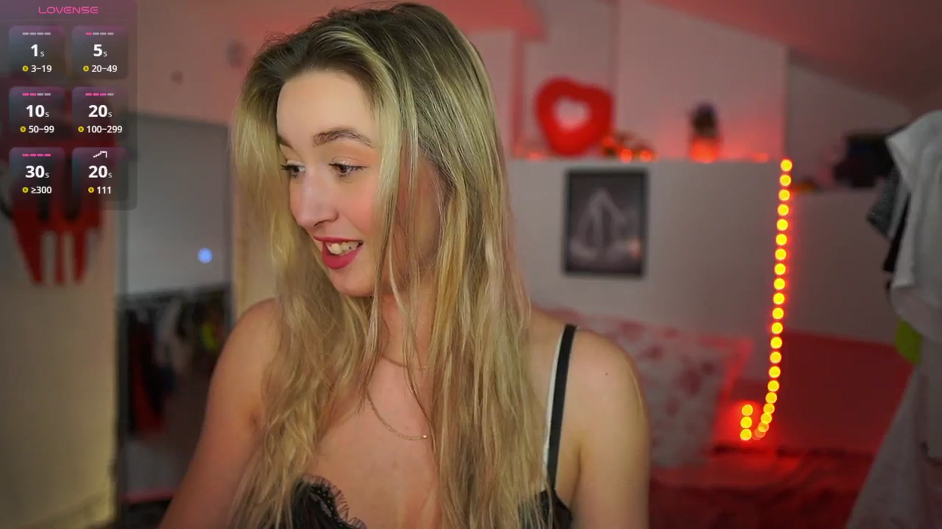 Gallery image thumbnail from Alexis__Texas's myfreecams stream on, 03/12/2025, 20:44 image 8 of 20