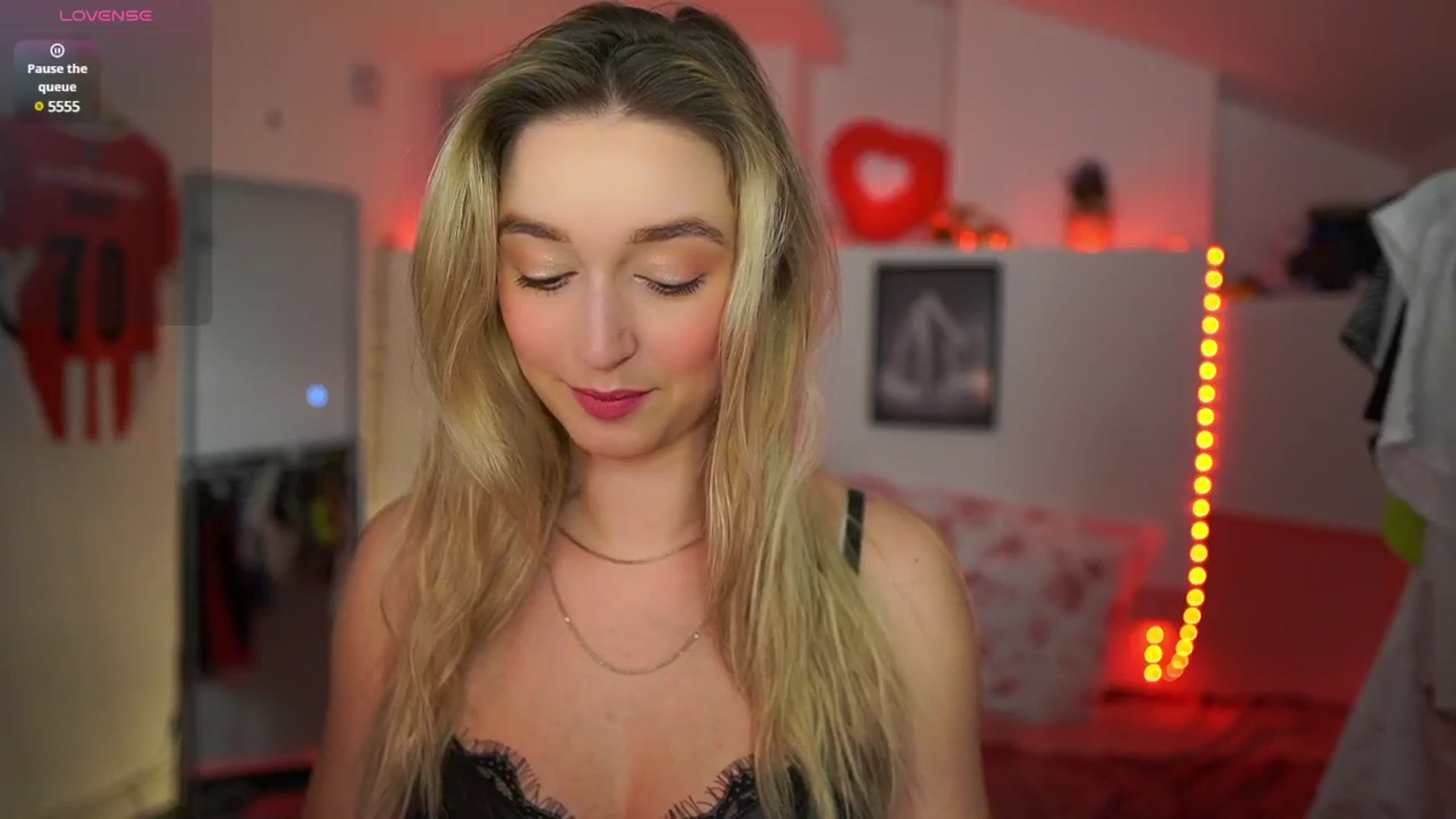 Gallery image thumbnail from Alexis__Texas's myfreecams stream on, 03/12/2025, 20:44 image 7 of 20