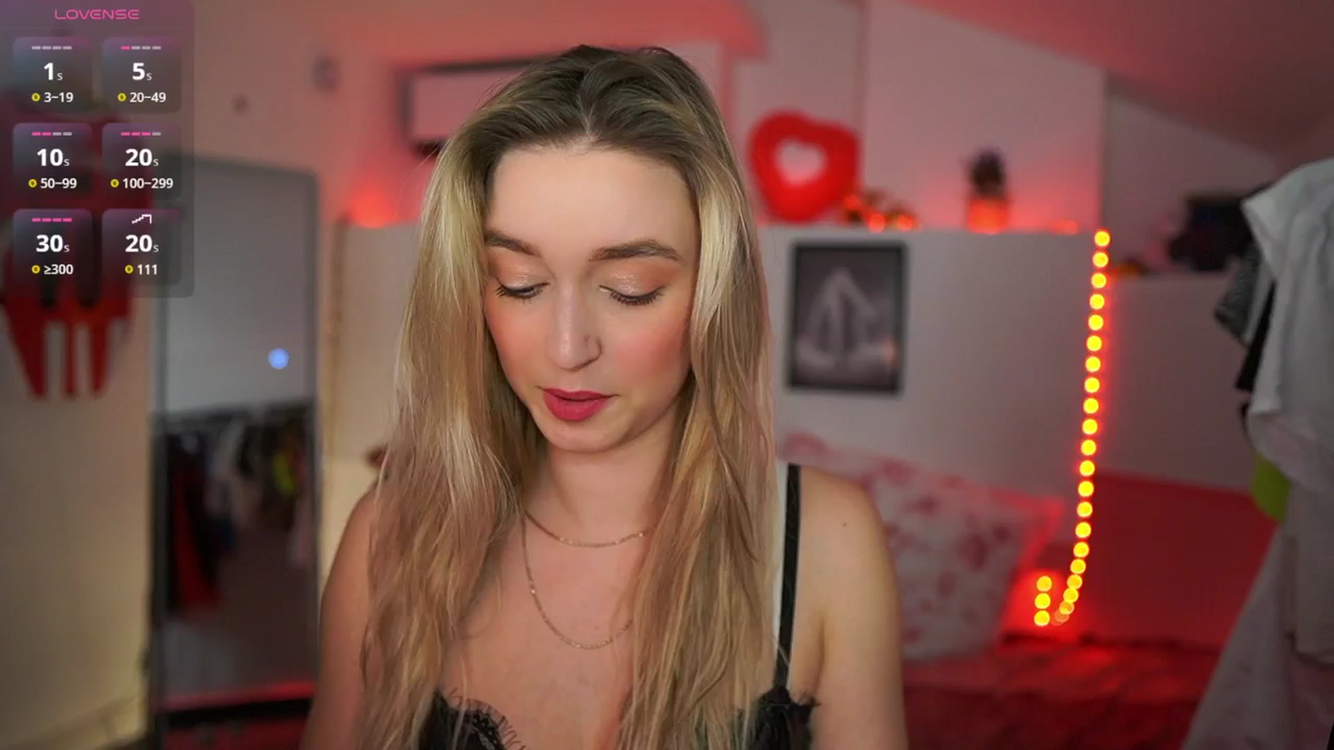 Gallery image thumbnail from Alexis__Texas's myfreecams stream on, 03/12/2025, 23:58 image 1 of 20