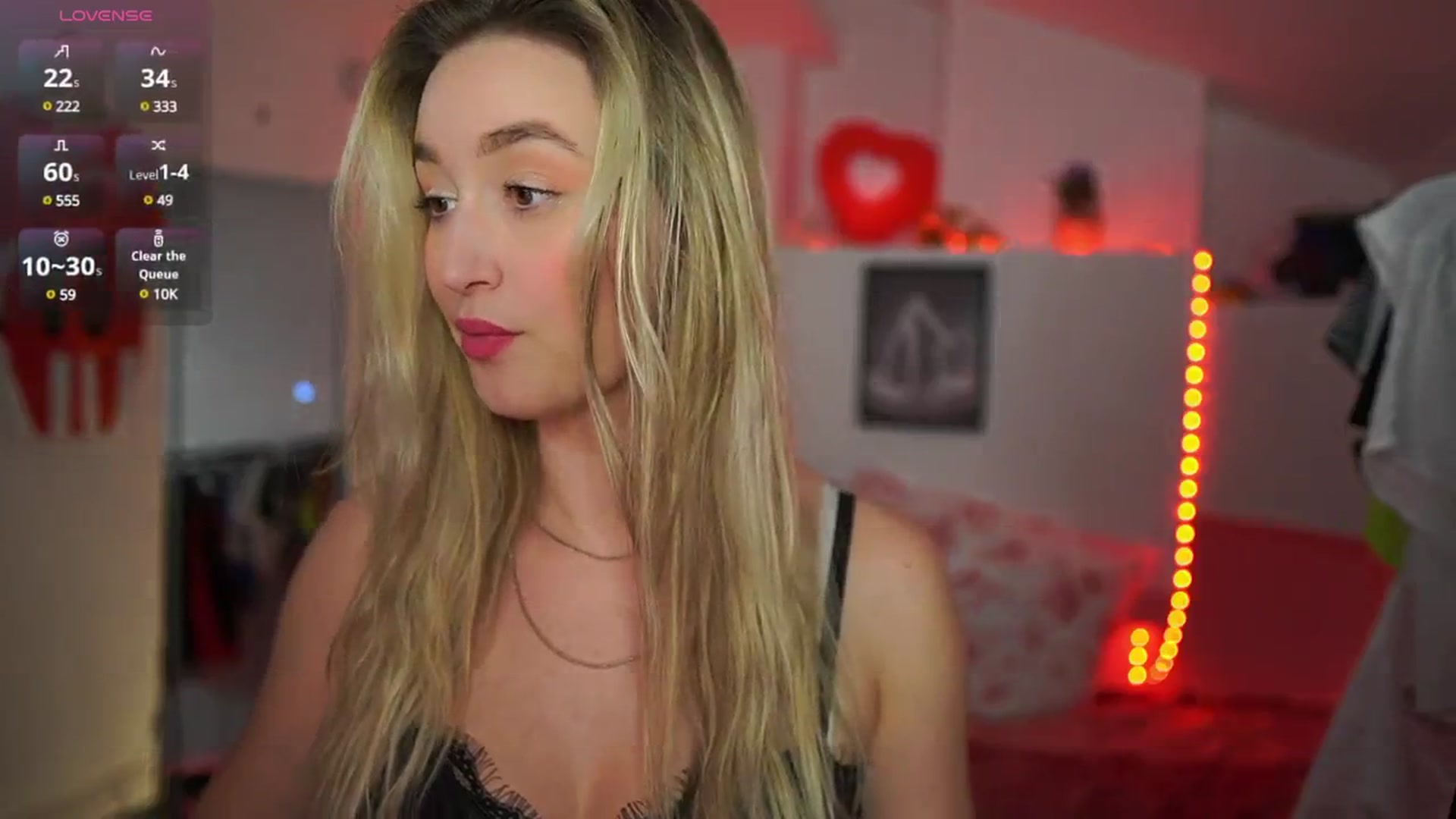 Gallery image thumbnail from Alexis__Texas's myfreecams stream on, 03/12/2025, 23:58 image 2 of 20