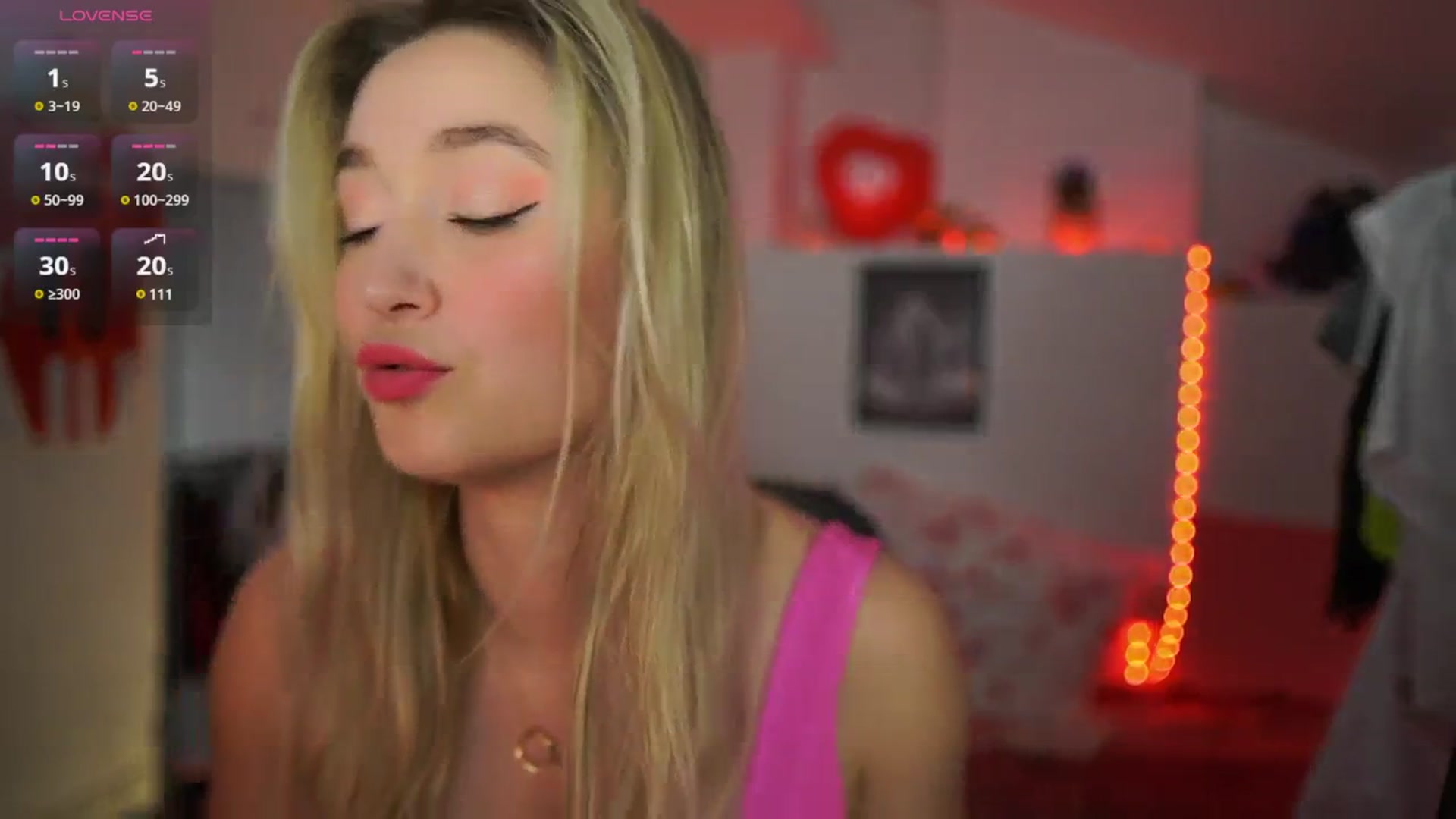 Gallery image thumbnail from Alexis__Texas's myfreecams stream on, 03/14/2025, 20:28 image 19 of 20