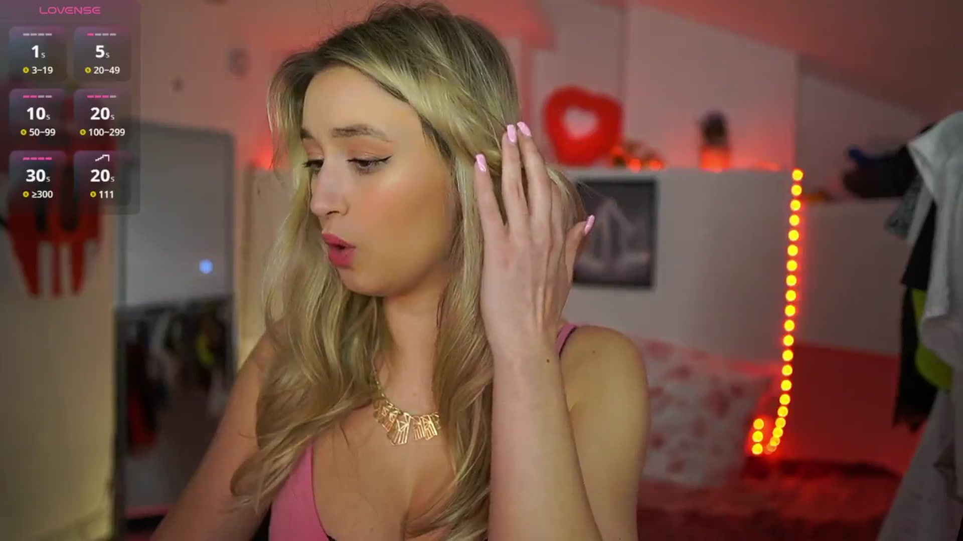 Gallery image thumbnail from Alexis__Texas's myfreecams stream on, 03/16/2025, 22:50 image 8 of 20