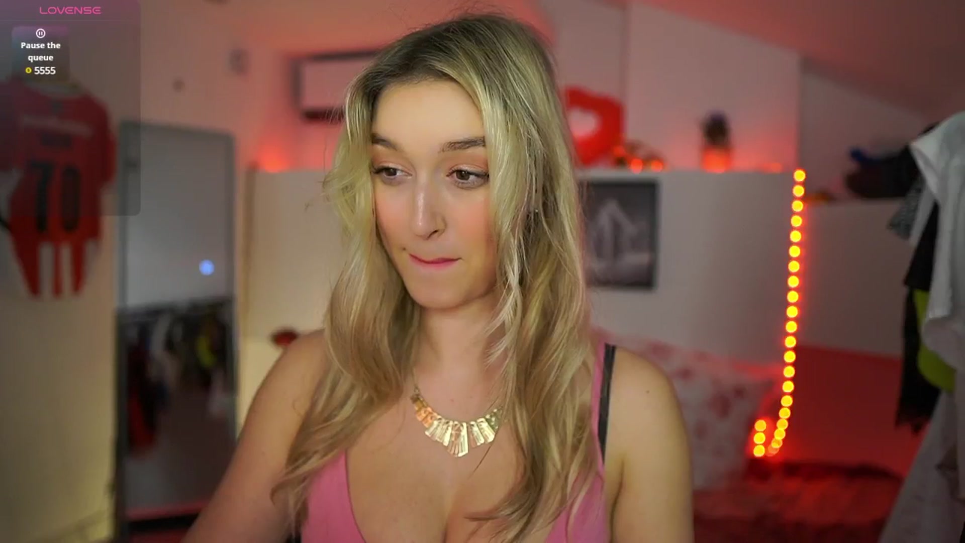 Gallery image thumbnail from Alexis__Texas's myfreecams stream on, 03/16/2025, 22:50 image 20 of 20