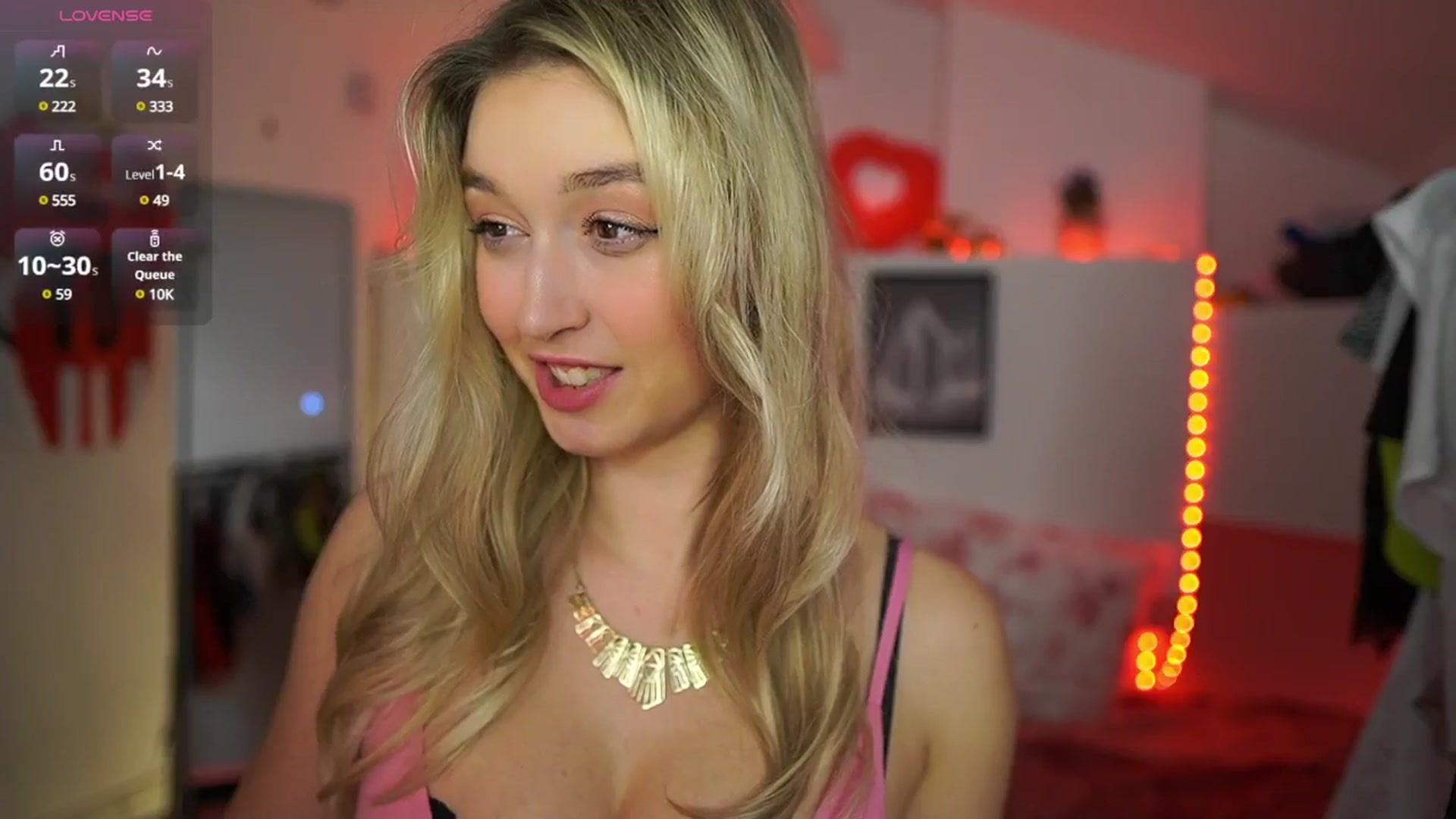 Gallery image thumbnail from Alexis__Texas's myfreecams stream on, 03/16/2025, 23:32 image 8 of 20