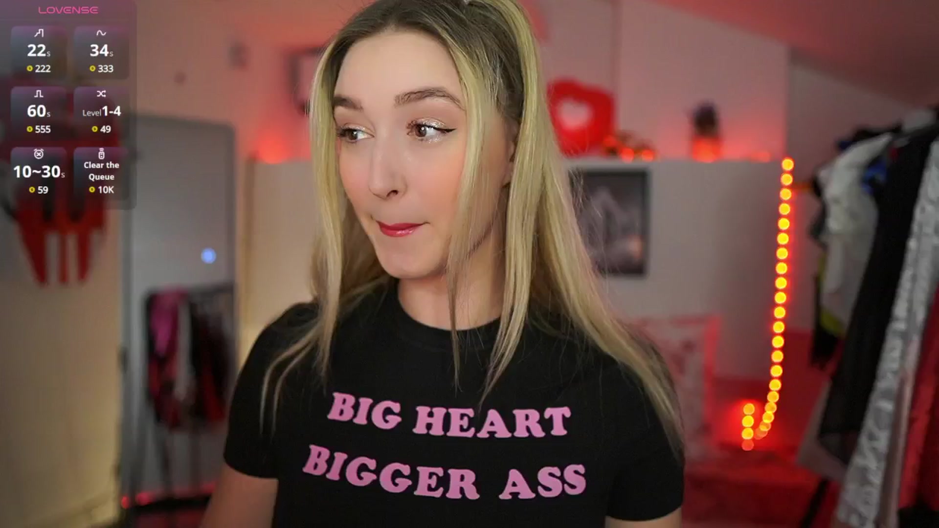 Gallery image thumbnail from Alexis__Texas's myfreecams stream on, 03/18/2025, 20:02 image 1 of 20