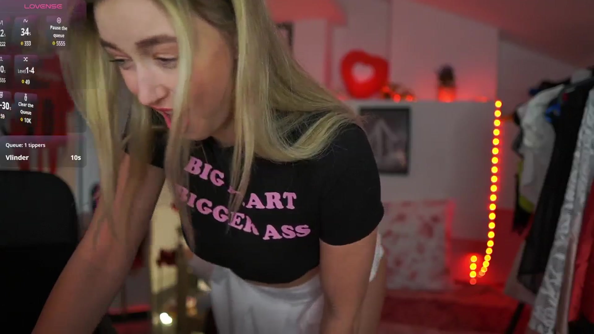 Gallery image thumbnail from Alexis__Texas's myfreecams stream on, 03/18/2025, 20:02 image 20 of 20