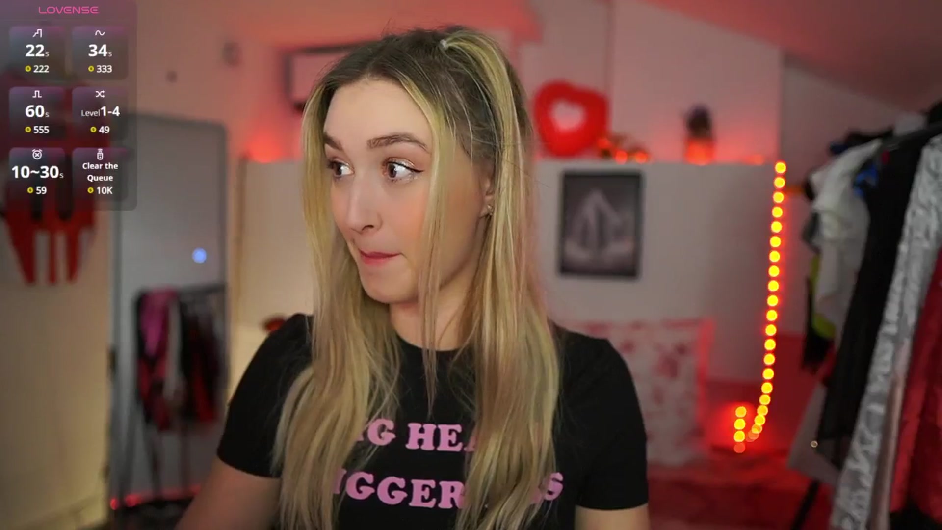Gallery image thumbnail from Alexis__Texas's myfreecams stream on, 03/18/2025, 22:43 image 6 of 20