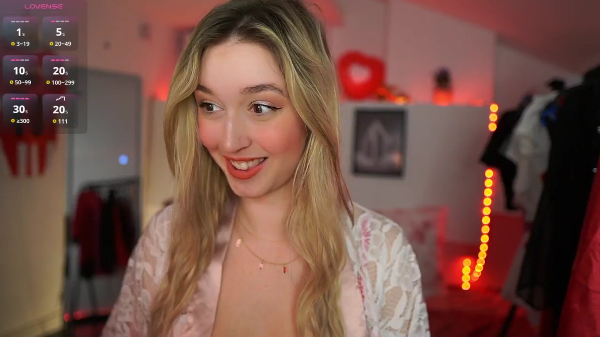 Gallery image thumbnail from Alexis__Texas's myfreecams stream on, 03/21/2025, 21:30 image 12 of 20