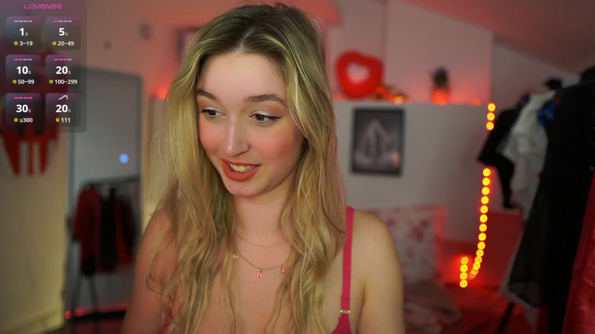 Gallery image thumbnail from Alexis__Texas's myfreecams stream on, 03/21/2025, 21:55 image 1 of 20
