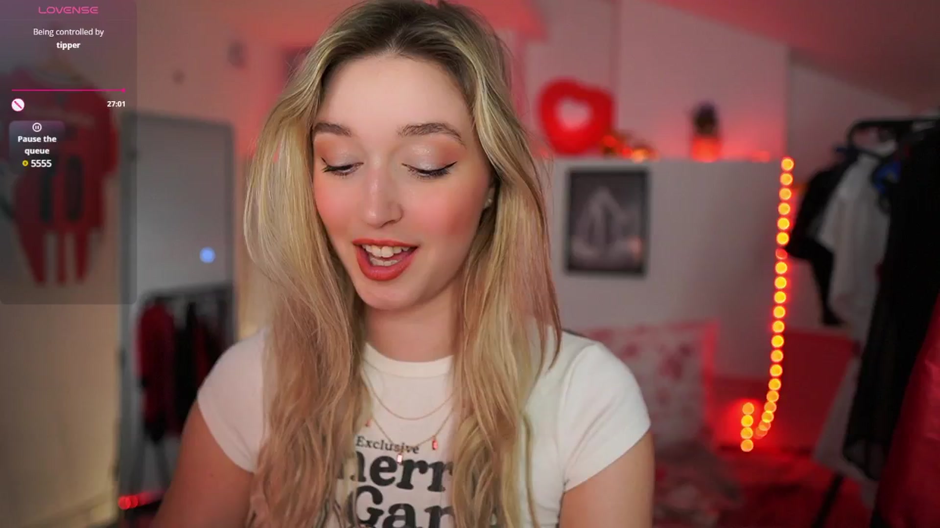 Gallery image thumbnail from Alexis__Texas's myfreecams stream on, 03/21/2025, 23:29 image 1 of 20