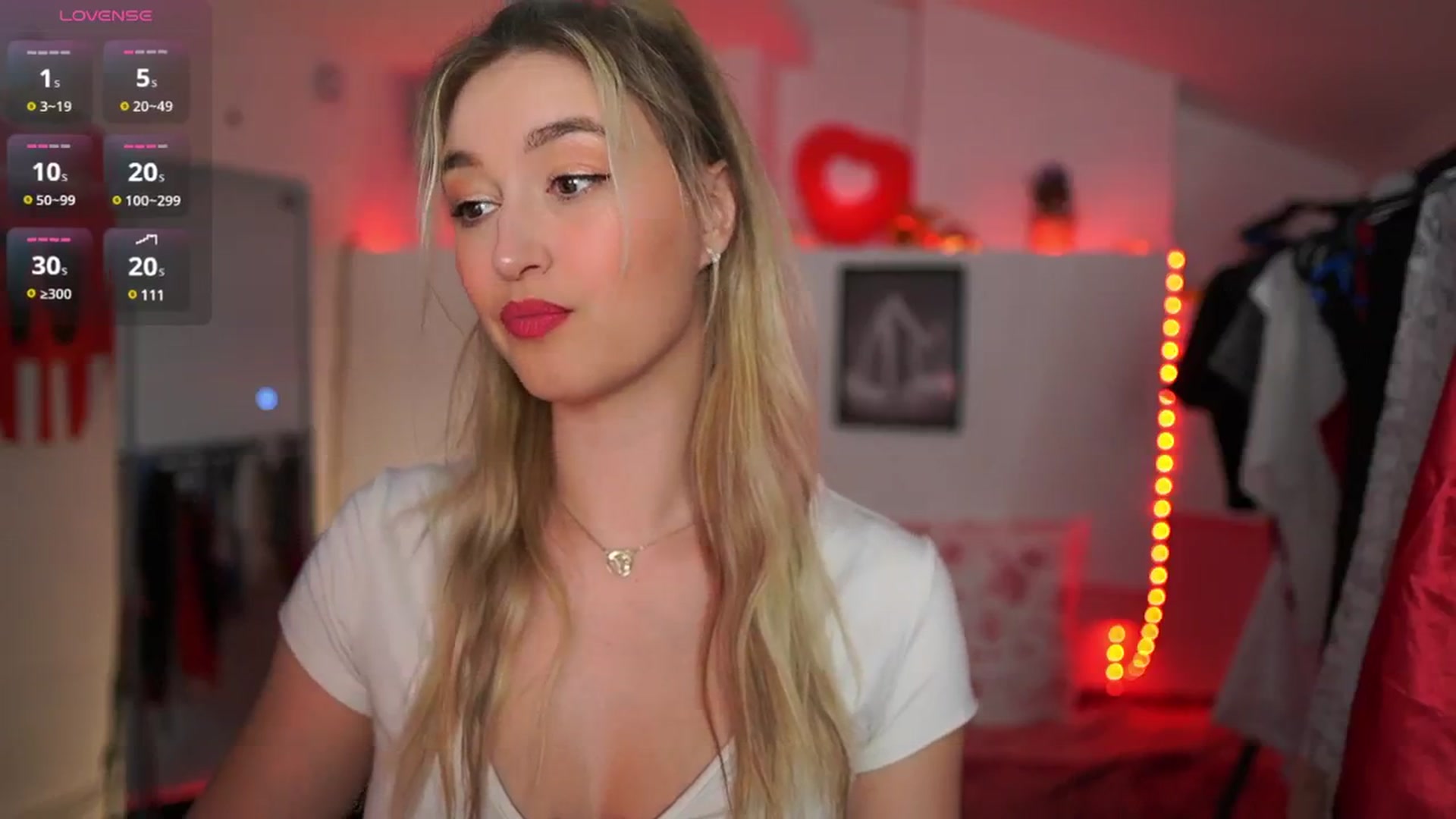 Gallery image thumbnail from Alexis__Texas's myfreecams stream on, 03/23/2025, 20:28 image 3 of 20