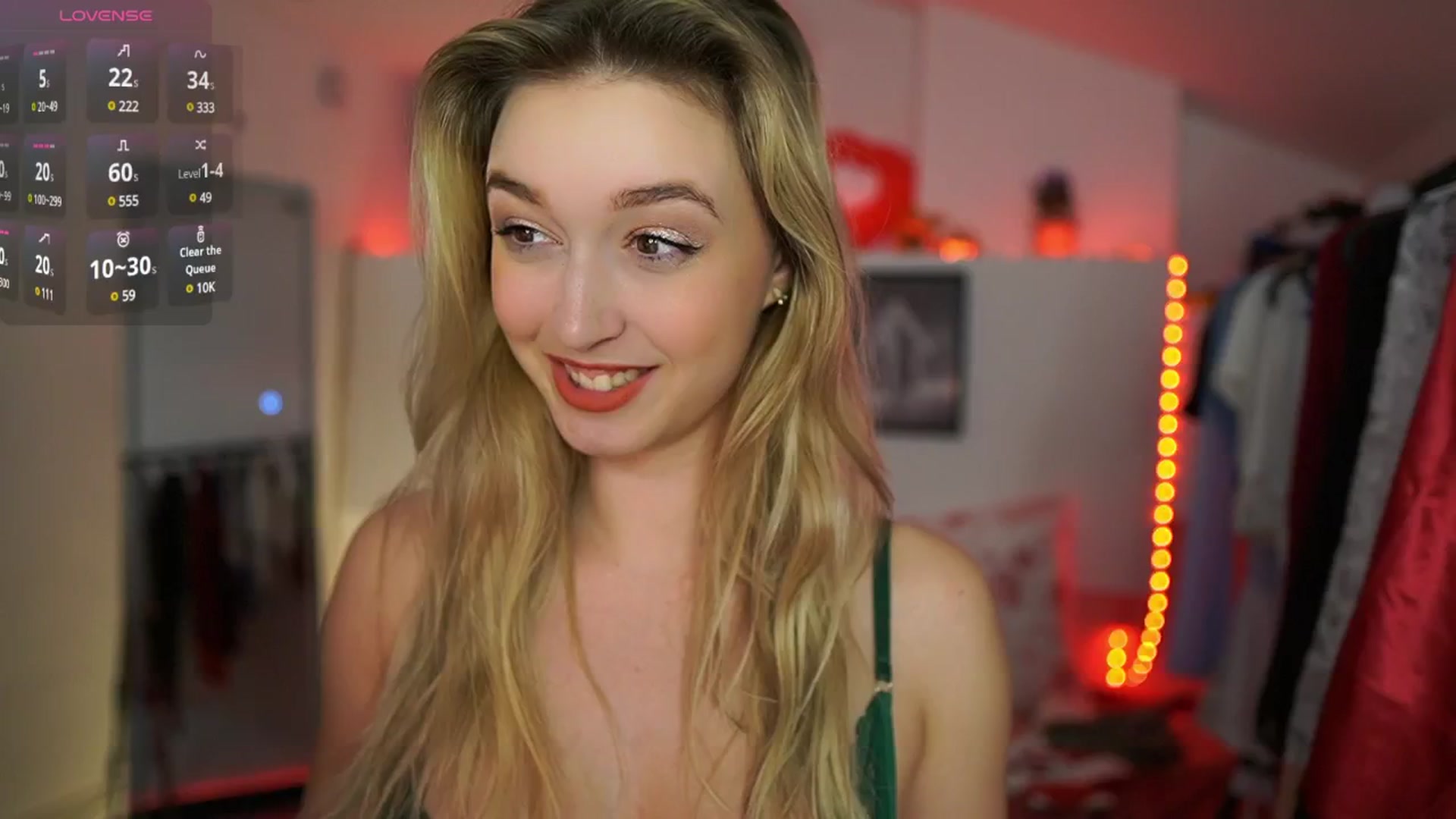 Gallery image thumbnail from Alexis__Texas's myfreecams stream on, 03/26/2025, 24:26 image 9 of 20