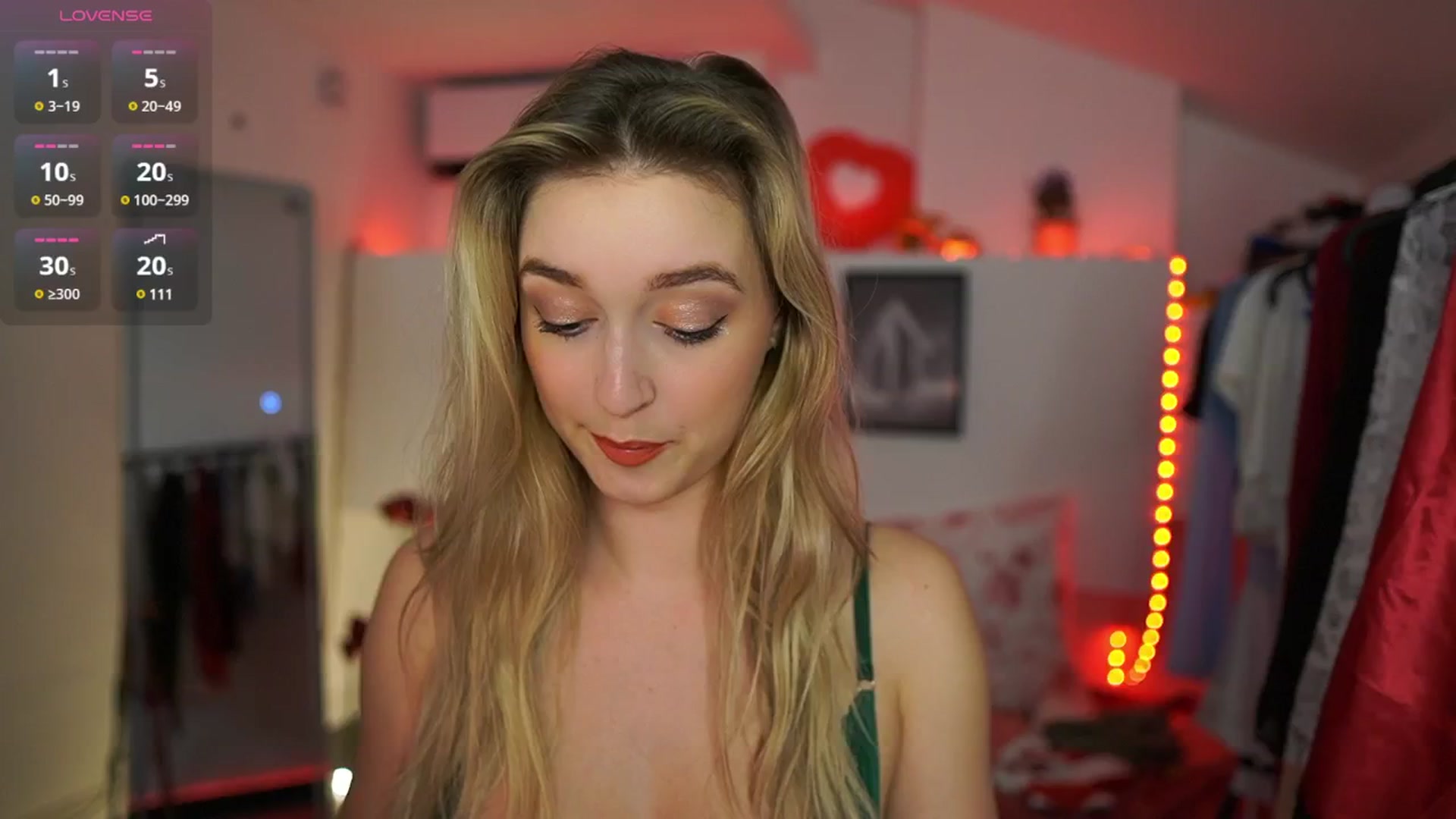 Gallery image thumbnail from Alexis__Texas's myfreecams stream on, 03/26/2025, 24:26 image 10 of 20