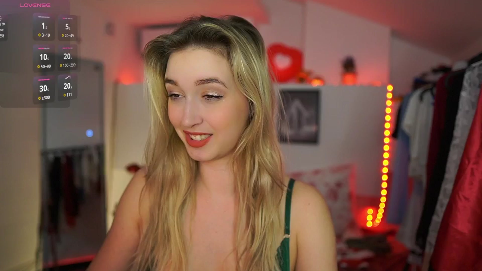 Gallery image thumbnail from Alexis__Texas's myfreecams stream on, 03/26/2025, 24:26 image 11 of 20