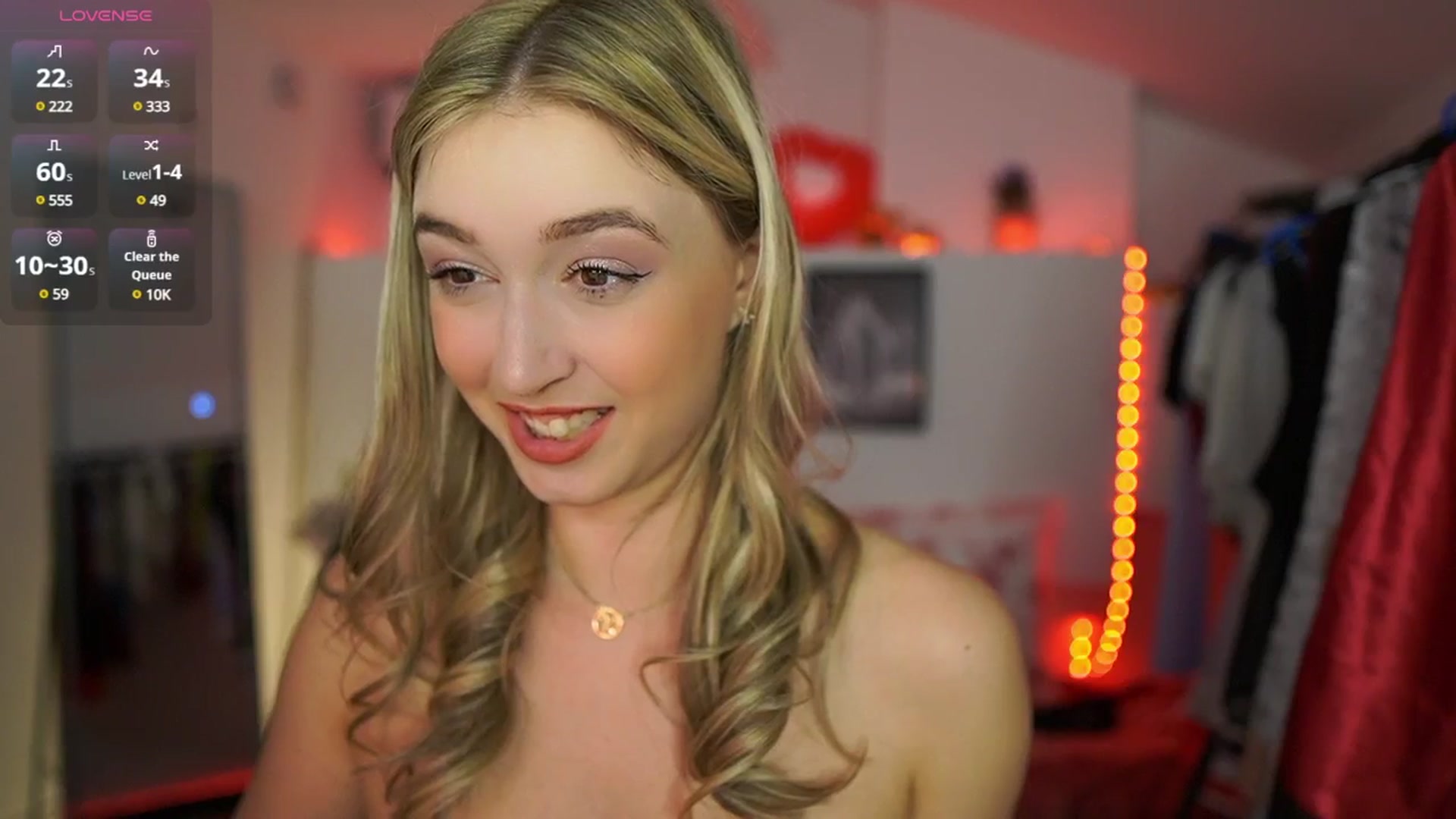 Gallery image thumbnail from Alexis__Texas's myfreecams stream on, 03/28/2025, 21:41 image 13 of 20