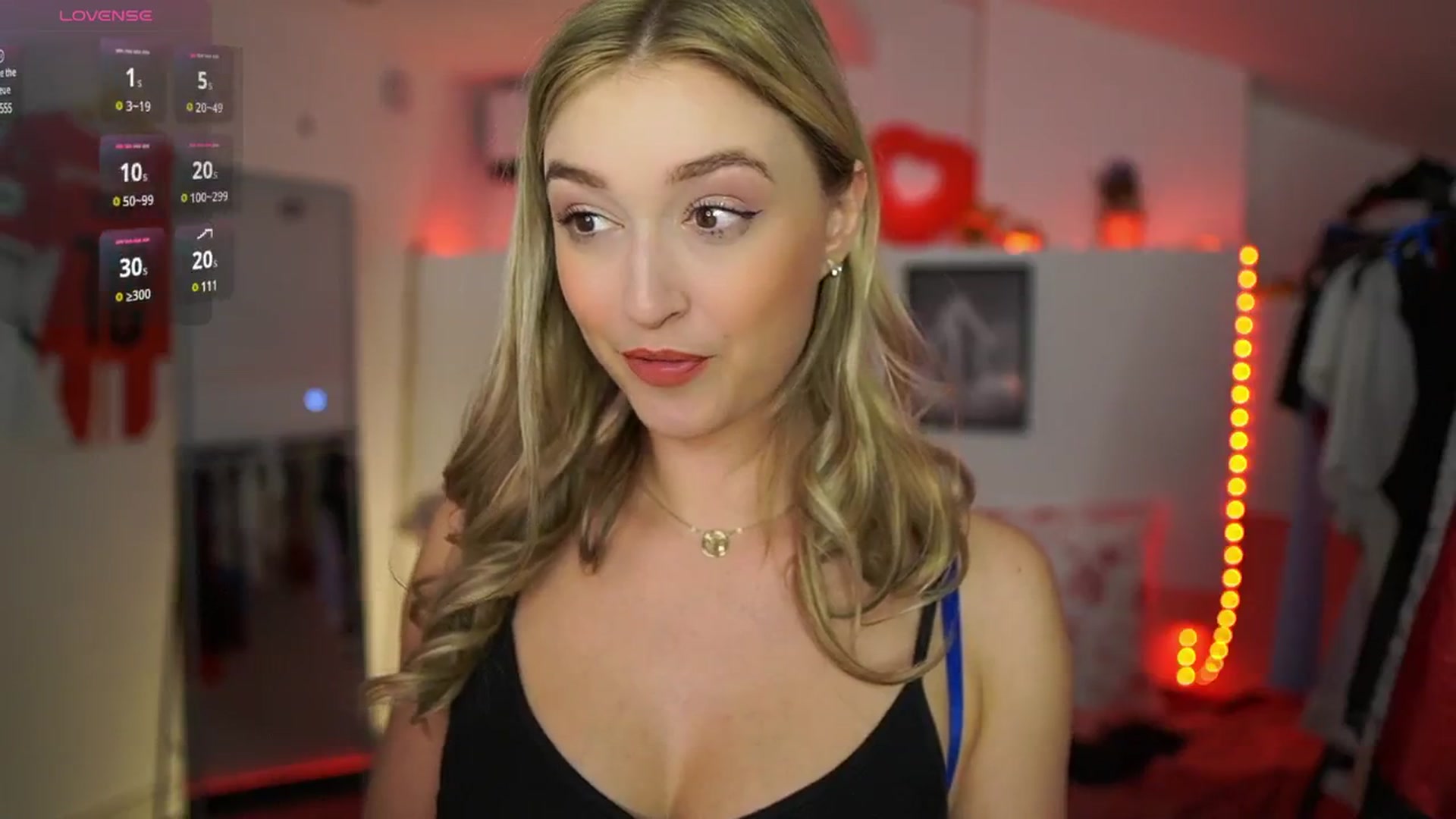 Gallery image thumbnail from Alexis__Texas's myfreecams stream on, 03/28/2025, 23:49 image 4 of 20