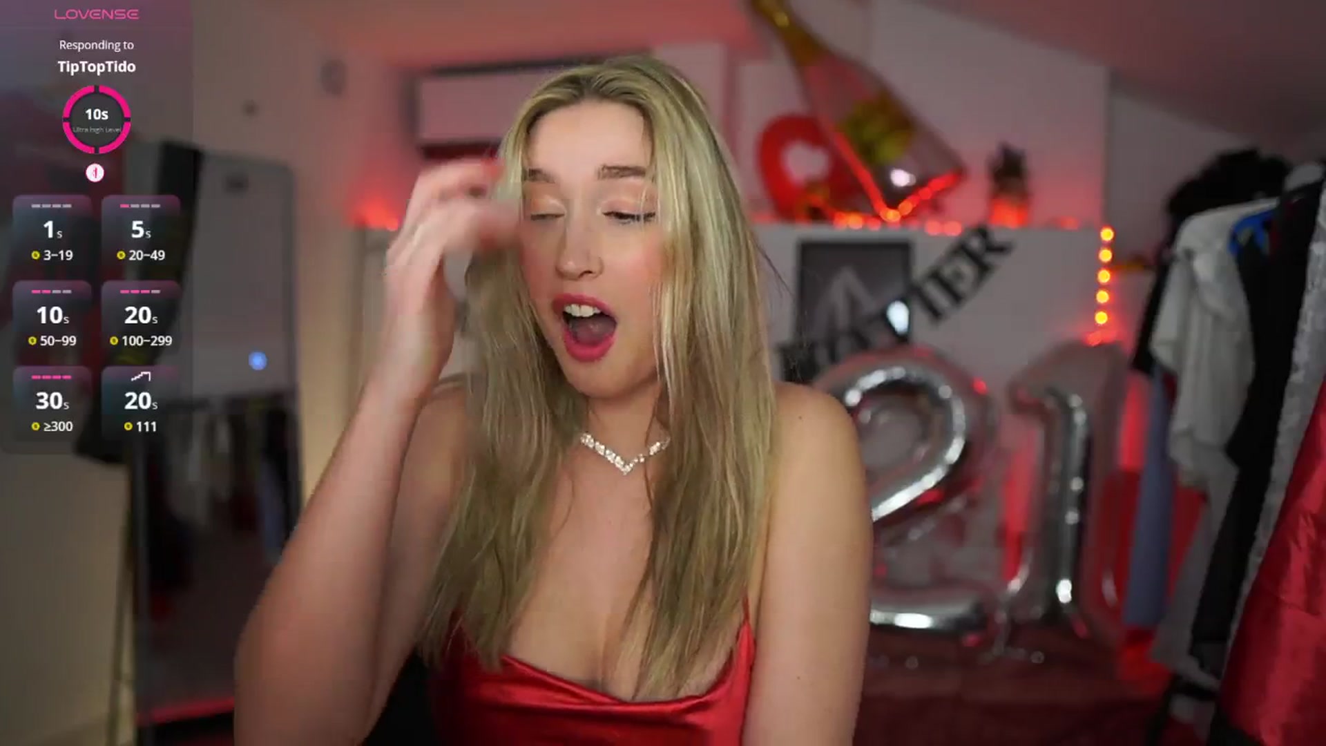 Gallery image thumbnail from Alexis__Texas's myfreecams stream on, 03/30/2025, 20:07 image 12 of 20