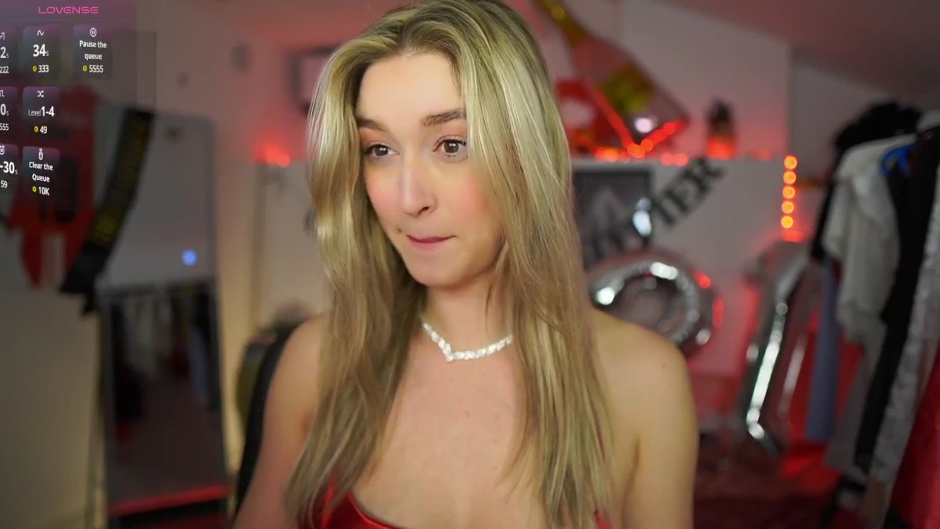 Gallery image thumbnail from Alexis__Texas's myfreecams stream on, 03/30/2025, 22:34 image 8 of 20