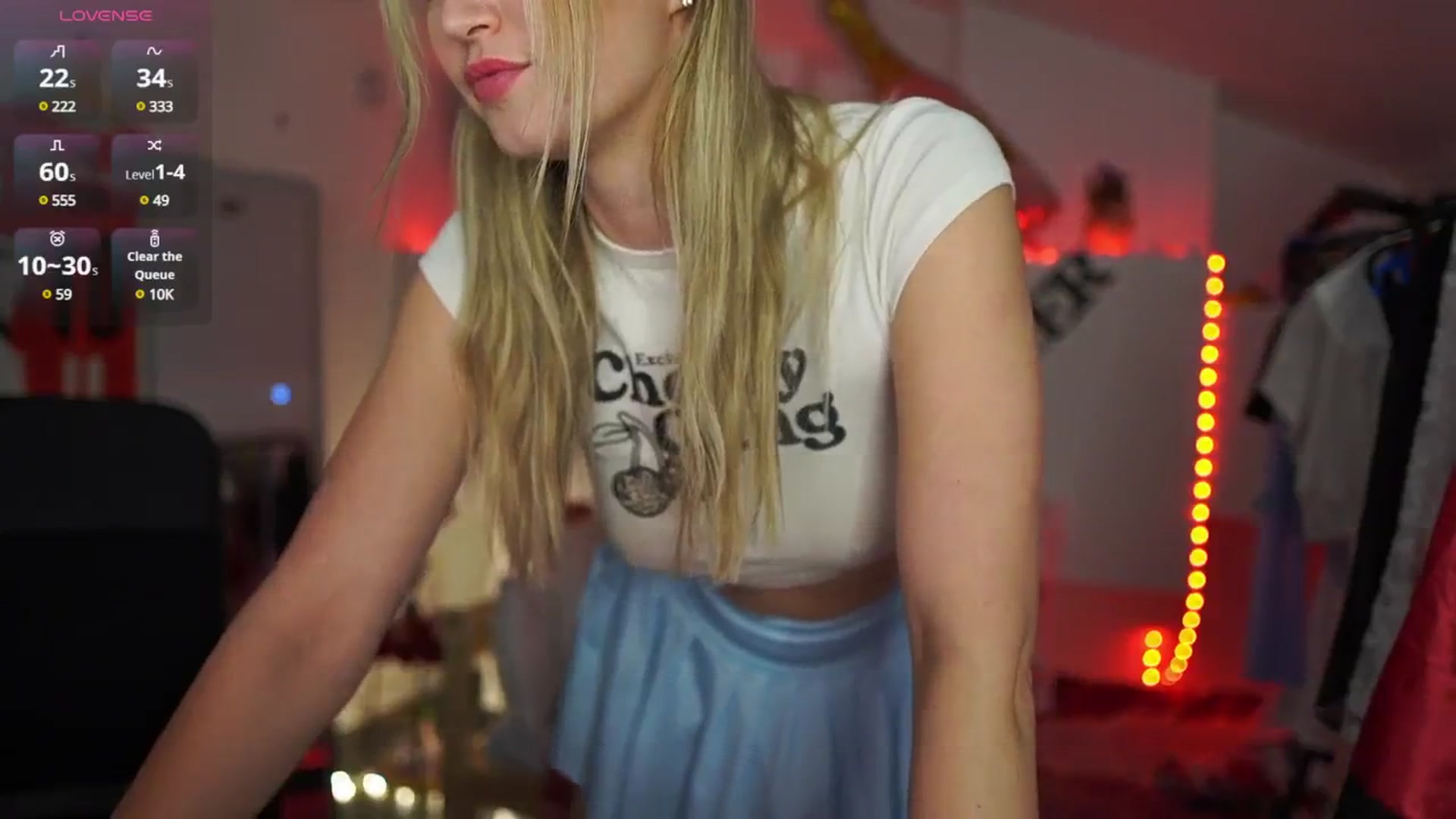 Gallery image thumbnail from Alexis__Texas's myfreecams stream on, 04/02/2025, 23:16 image 12 of 20
