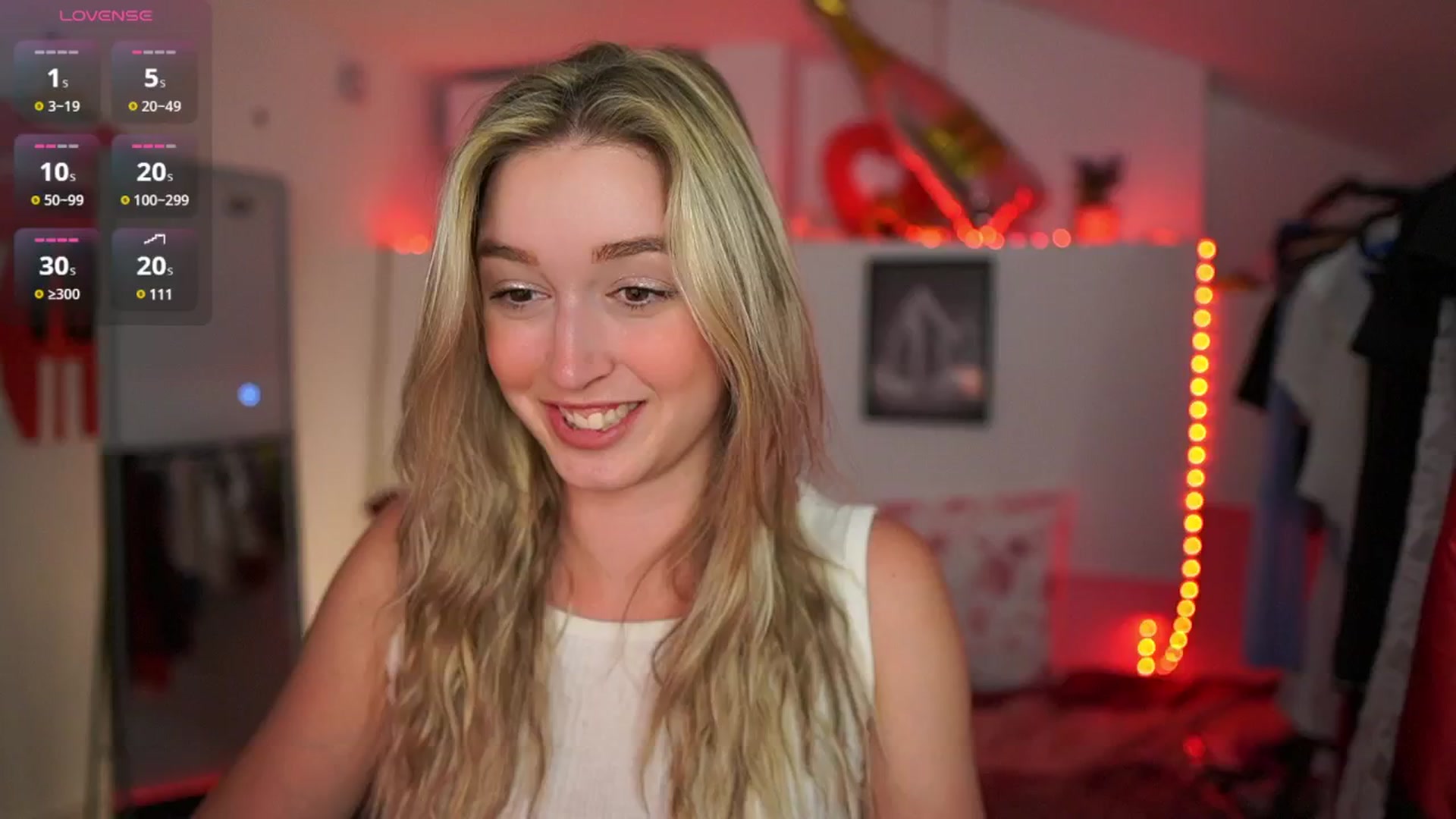 Gallery image thumbnail from Alexis__Texas's myfreecams stream on, 04/09/2025, 20:54 image 20 of 20