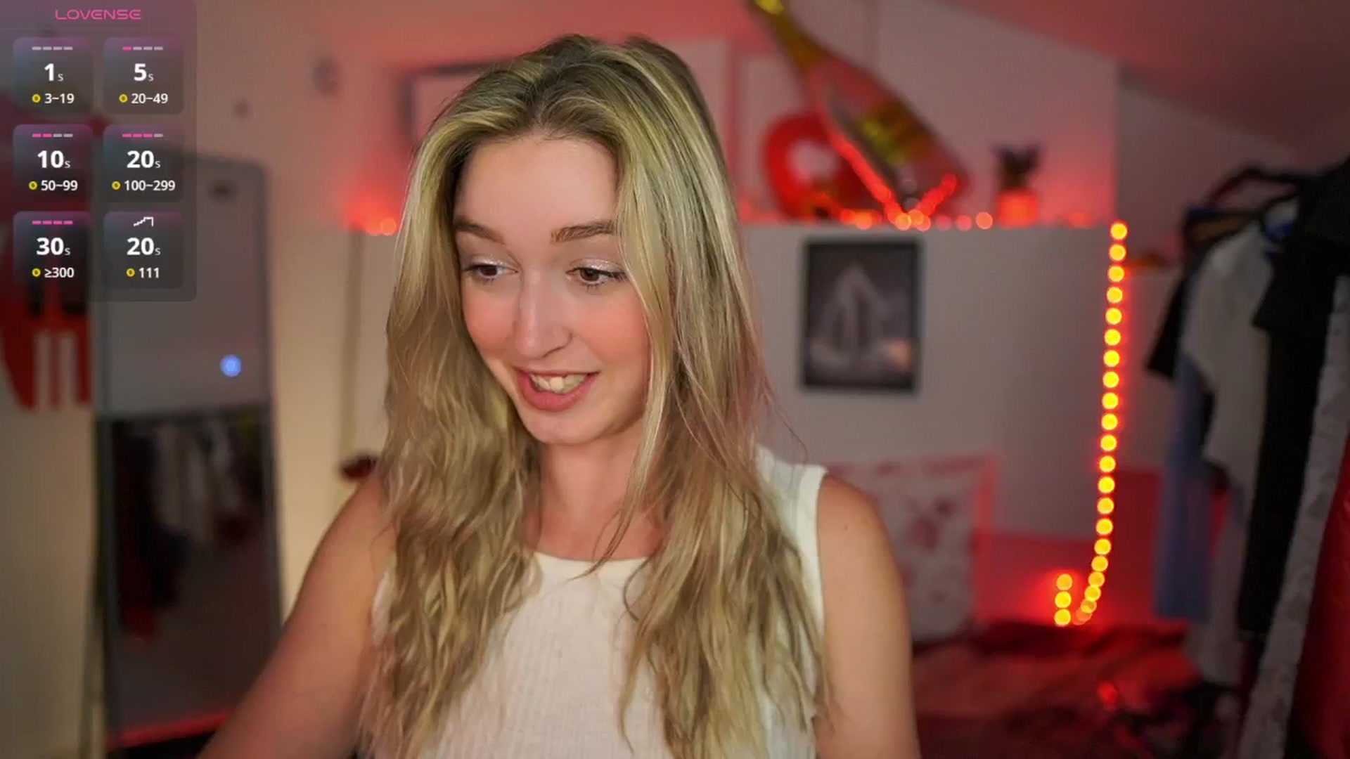 Gallery image thumbnail from Alexis__Texas's myfreecams stream on, 04/09/2025, 20:54 image 9 of 20