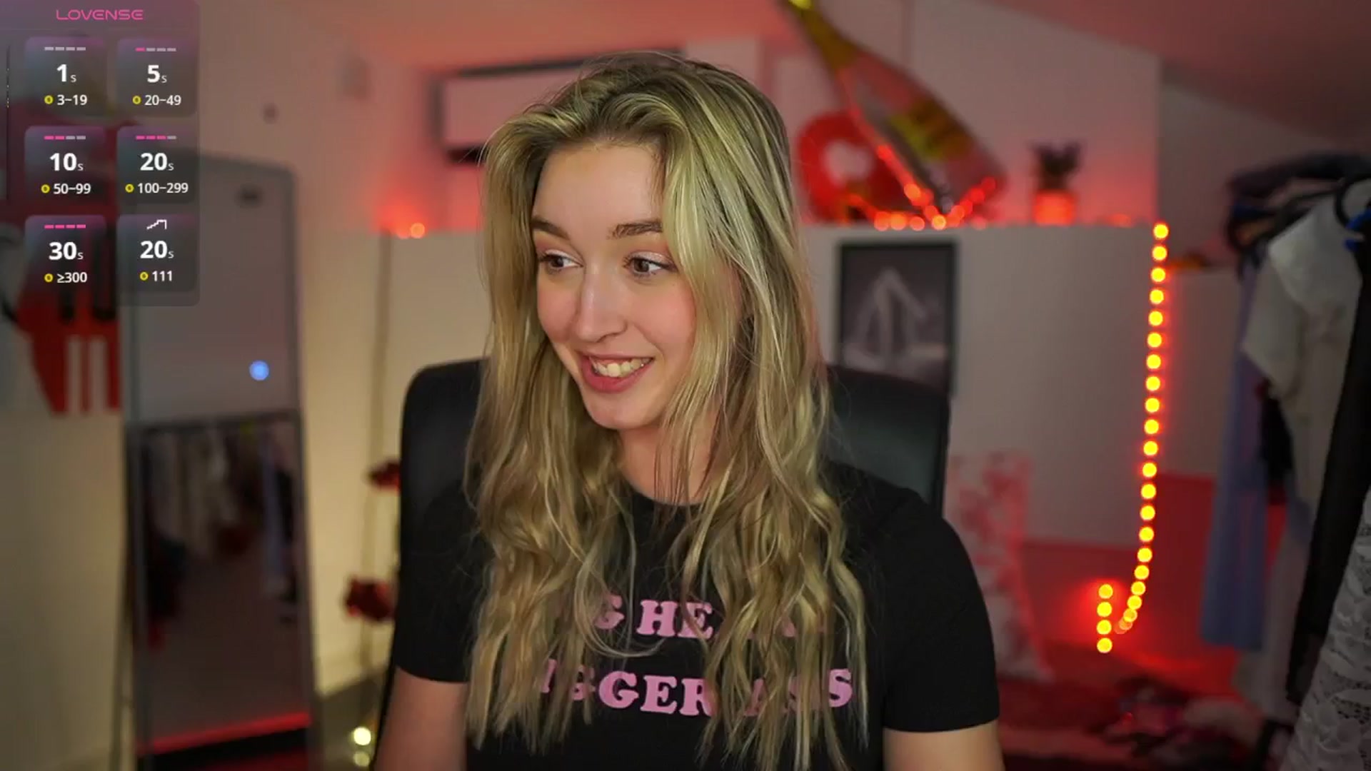 Gallery image thumbnail from Alexis__Texas's myfreecams stream on, 04/11/2025, 22:33 image 3 of 20