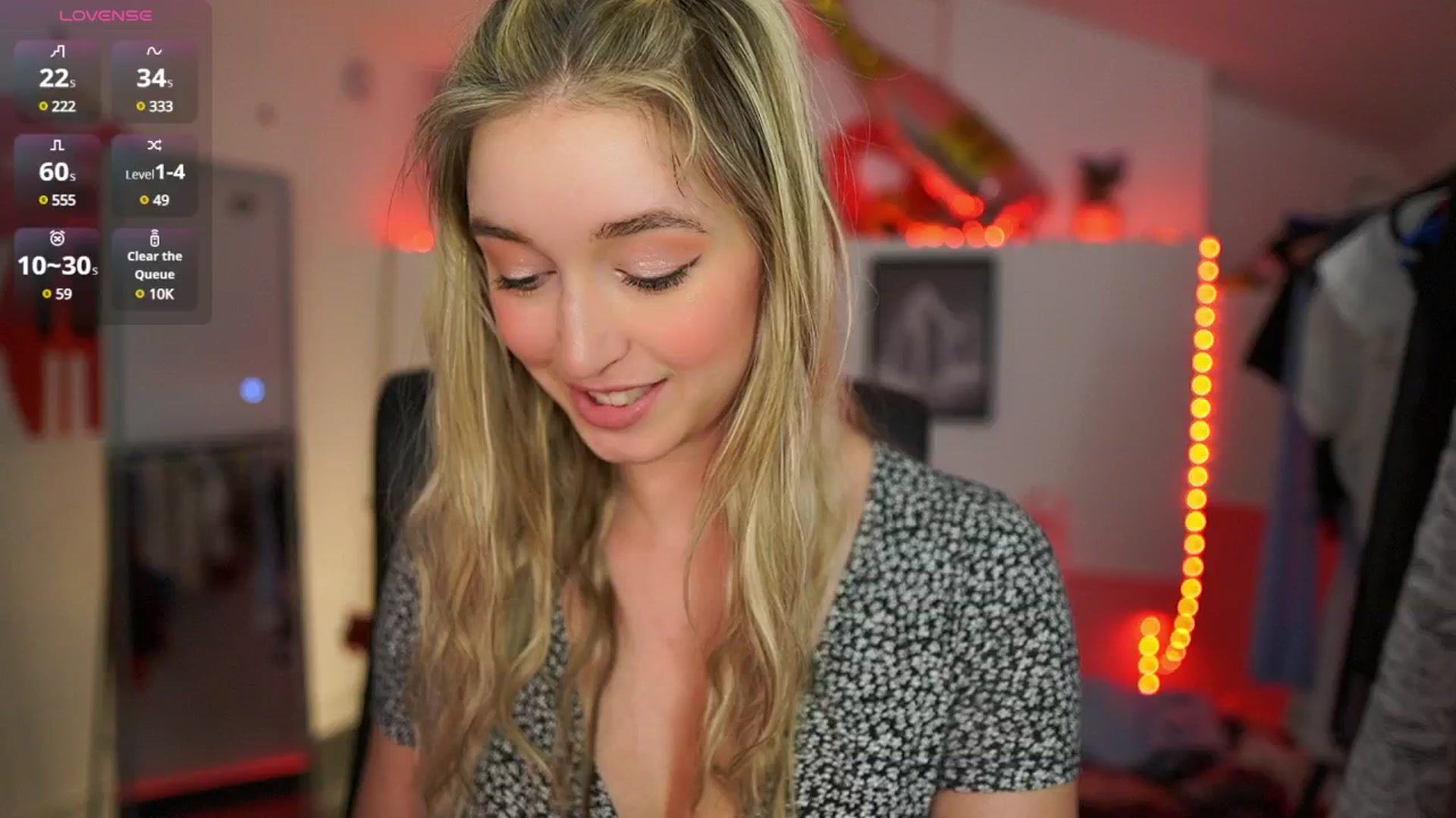 Gallery image thumbnail from Alexis__Texas's myfreecams stream on, 04/12/2025, 15:04 image 15 of 20