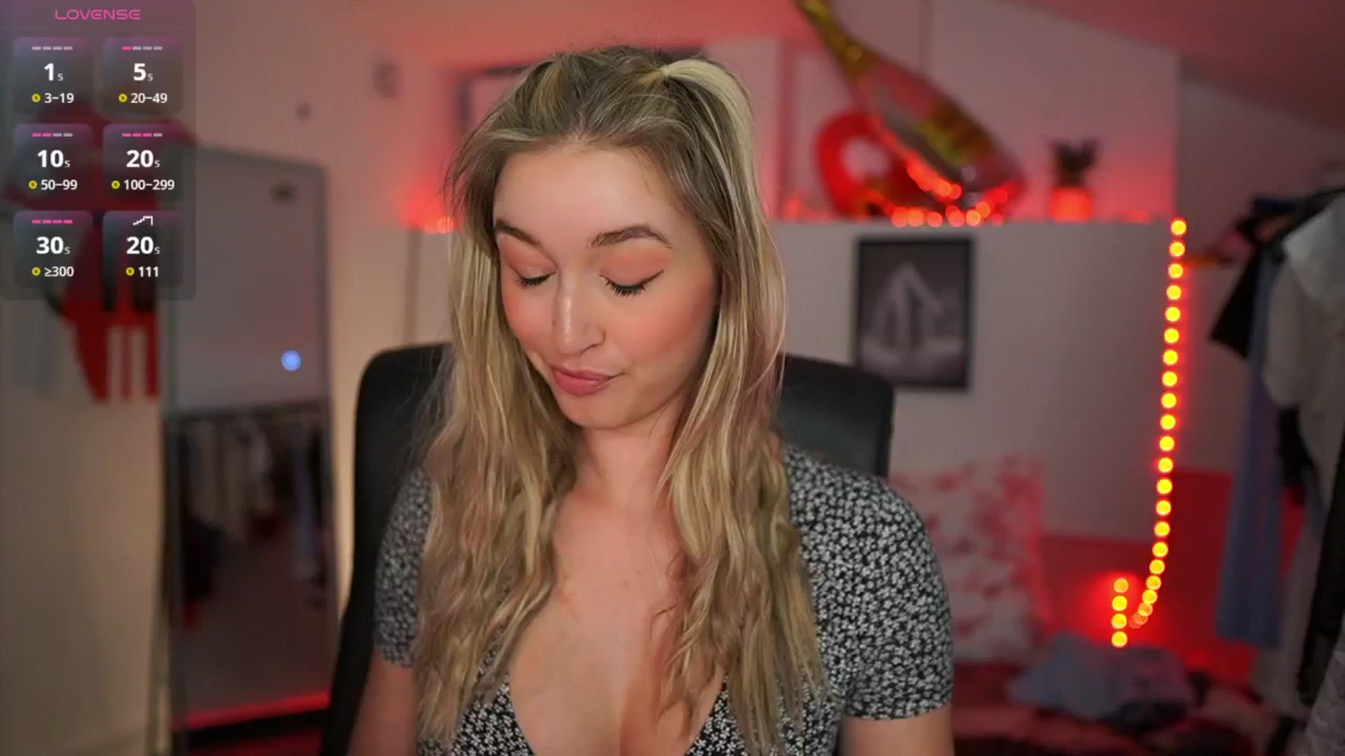Gallery image thumbnail from Alexis__Texas's myfreecams stream on, 04/12/2025, 17:45 image 1 of 20