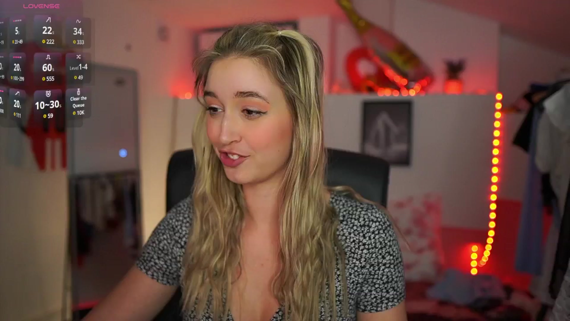 Gallery image thumbnail from Alexis__Texas's myfreecams stream on, 04/12/2025, 17:45 image 15 of 20