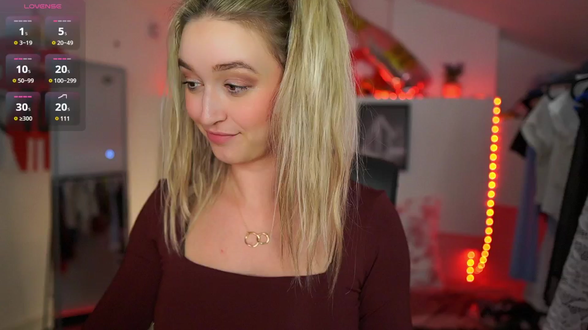 Gallery image thumbnail from Alexis__Texas's myfreecams stream on, 04/13/2025, 21:34 image 16 of 20