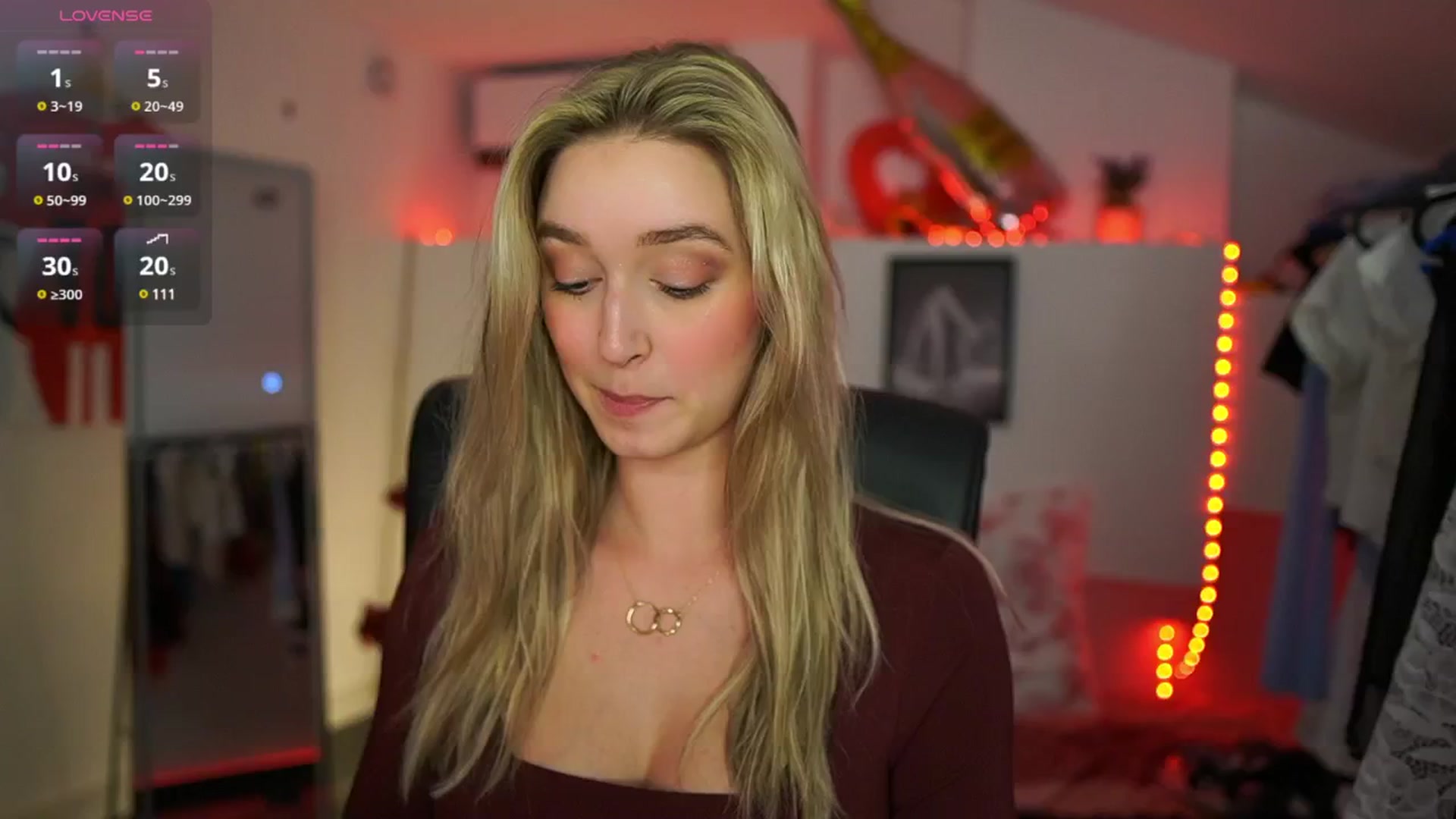 Gallery image thumbnail from Alexis__Texas's myfreecams stream on, 04/13/2025, 21:34 image 2 of 20