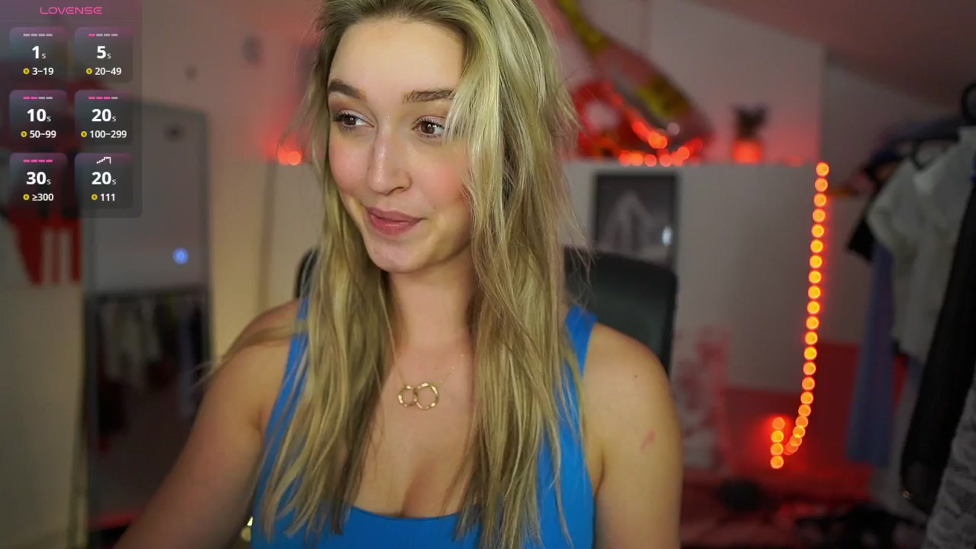Gallery image thumbnail from Alexis__Texas's myfreecams stream on, 04/13/2025, 23:15 image 2 of 20