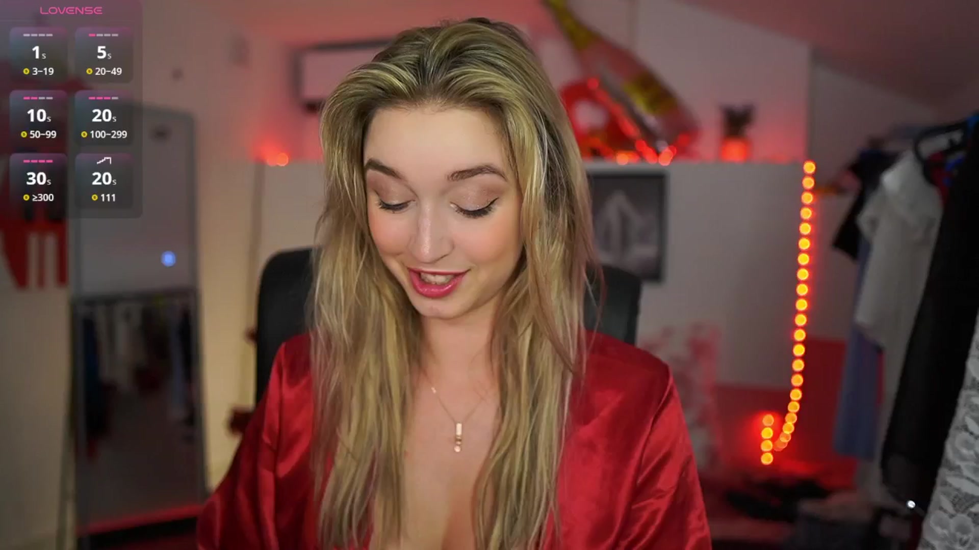 Gallery image thumbnail from Alexis__Texas's myfreecams stream on, 04/15/2025, 21:30 image 7 of 20