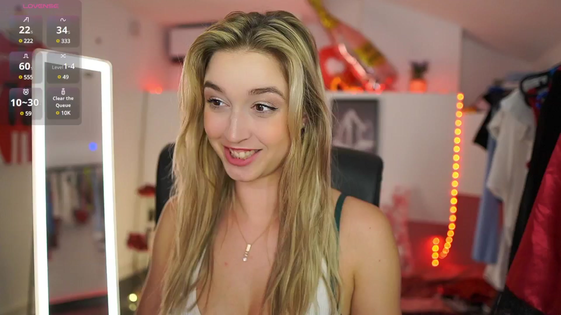 Gallery image thumbnail from Alexis__Texas's myfreecams stream on, 04/15/2025, 23:12 image 8 of 20