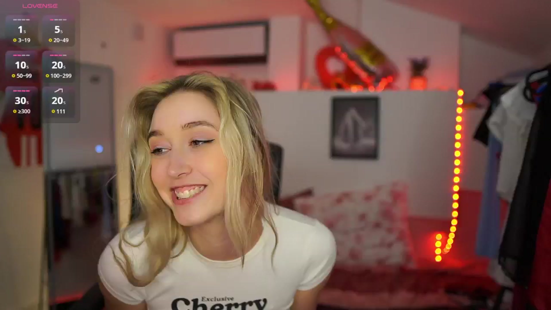 Gallery image thumbnail from Alexis__Texas's myfreecams stream on, 04/18/2025, 20:44 image 5 of 20