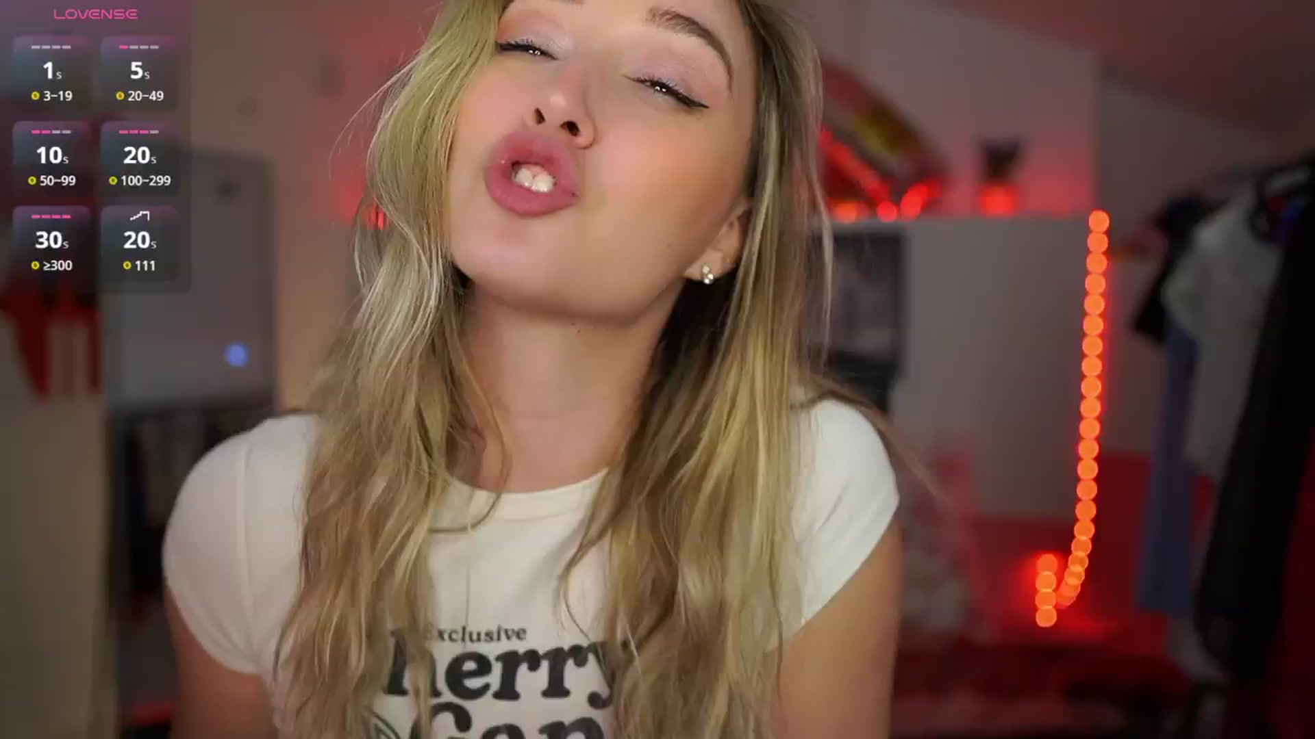 Gallery image thumbnail from Alexis__Texas's myfreecams stream on, 04/18/2025, 20:44 image 20 of 20