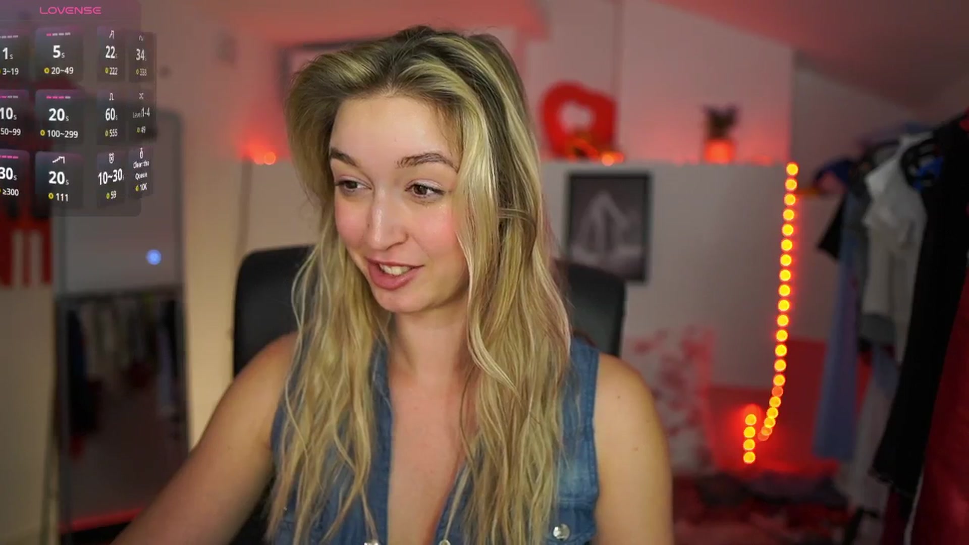 Gallery image thumbnail from Alexis__Texas's myfreecams stream on, 04/26/2025, 17:52 image 9 of 20