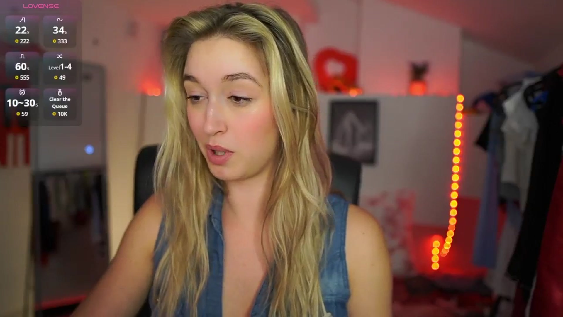 Gallery image thumbnail from Alexis__Texas's myfreecams stream on, 04/26/2025, 17:52 image 8 of 20