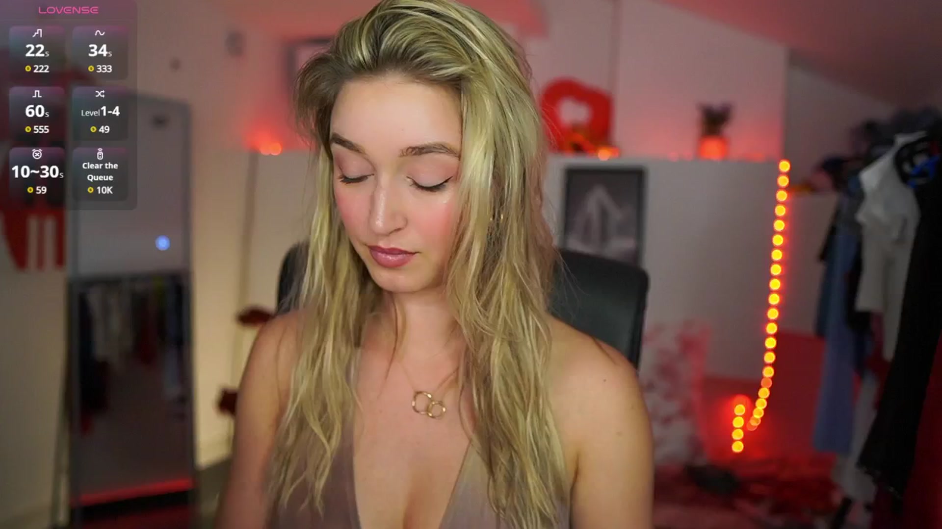Gallery image thumbnail from Alexis__Texas's myfreecams stream on, 04/27/2025, 18:44 image 13 of 20