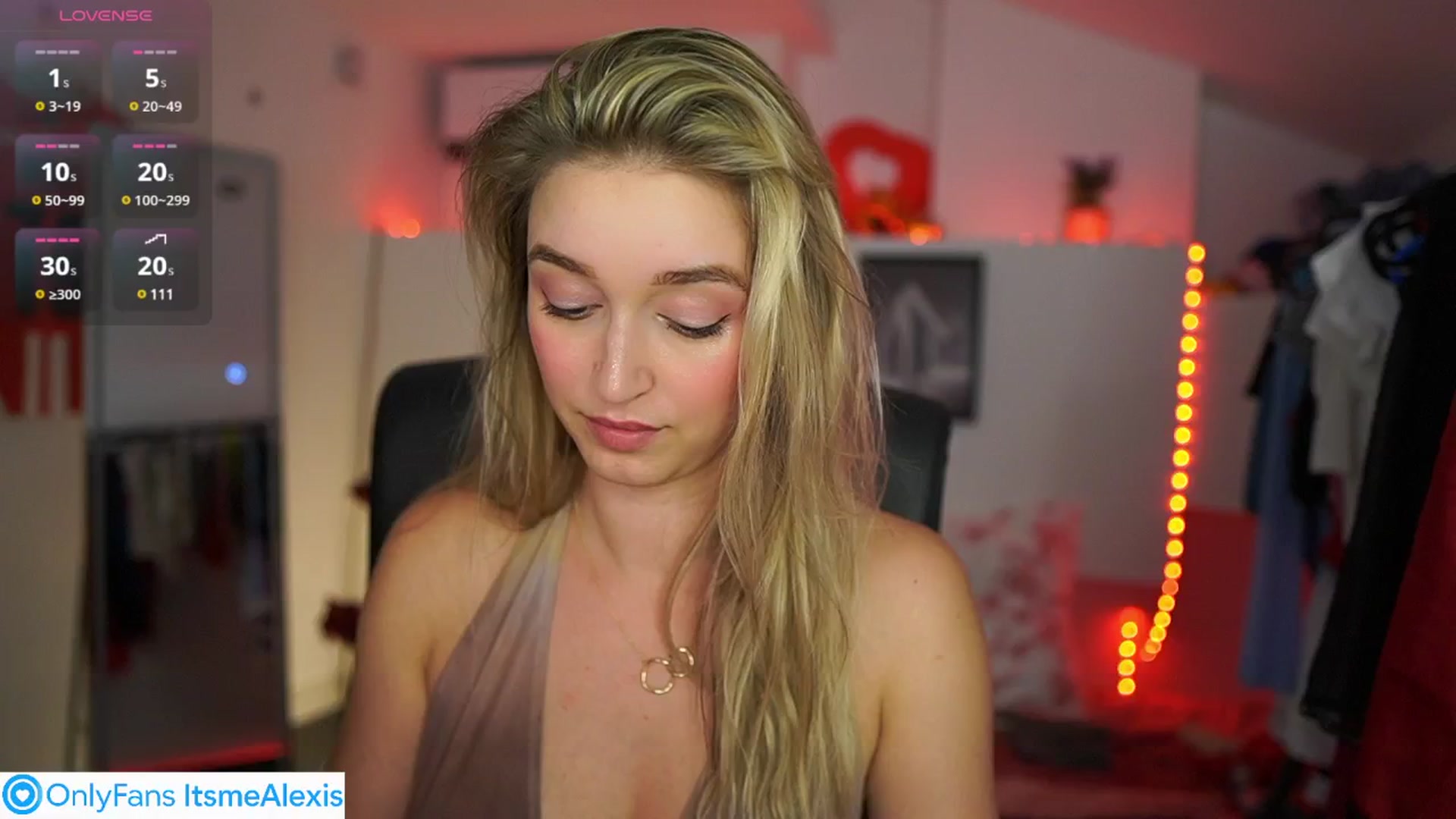 Gallery image thumbnail from Alexis__Texas's myfreecams stream on, 04/27/2025, 22:41 image 16 of 20