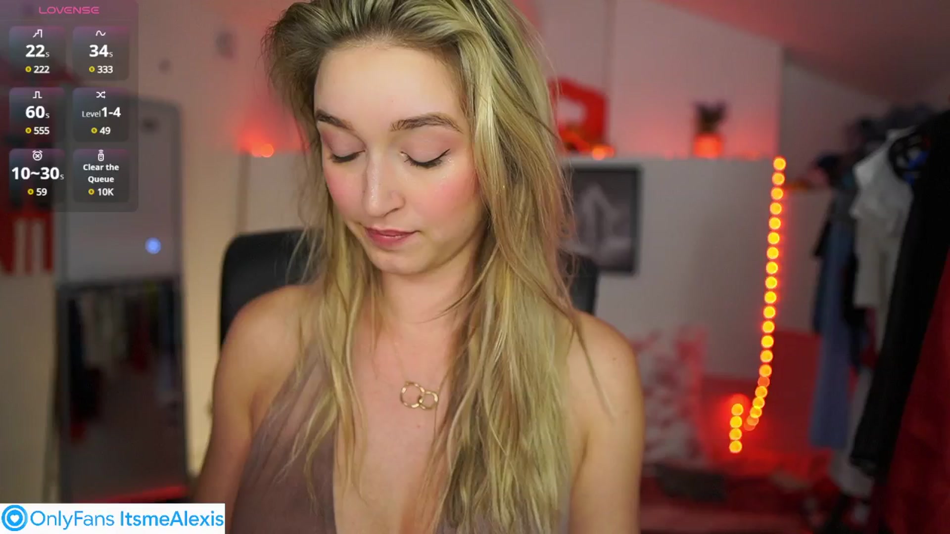 Gallery image thumbnail from Alexis__Texas's myfreecams stream on, 04/27/2025, 22:41 image 8 of 20