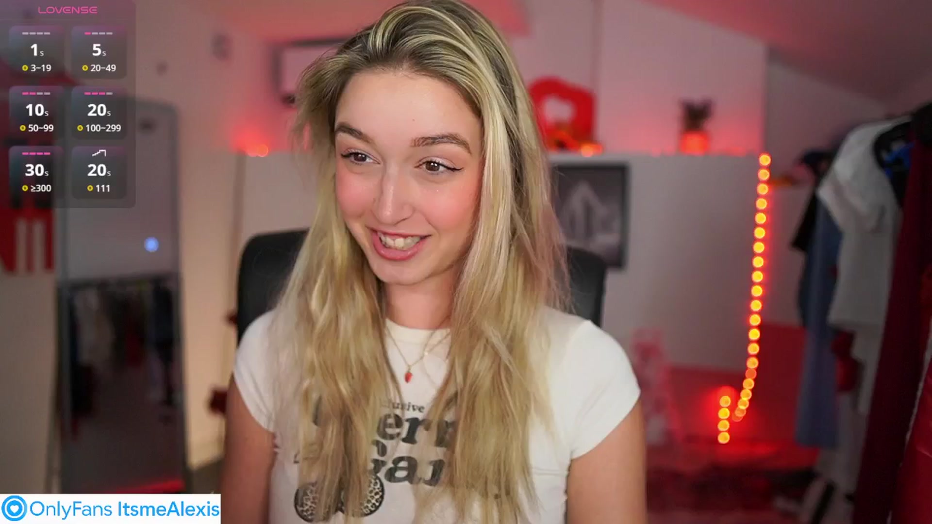 Gallery image thumbnail from Alexis__Texas's myfreecams stream on, 05/02/2025, 19:36 image 3 of 20