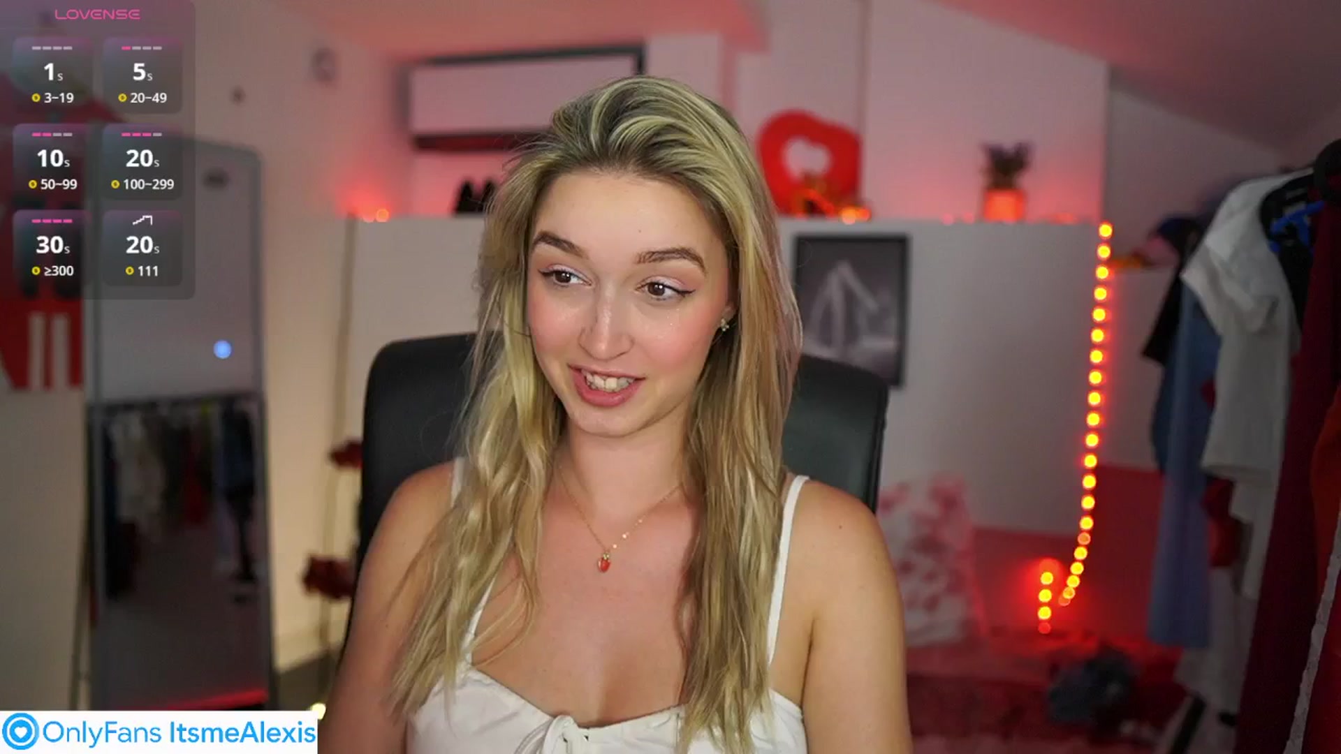 Gallery image thumbnail from Alexis__Texas's myfreecams stream on, 05/02/2025, 21:07 image 1 of 20