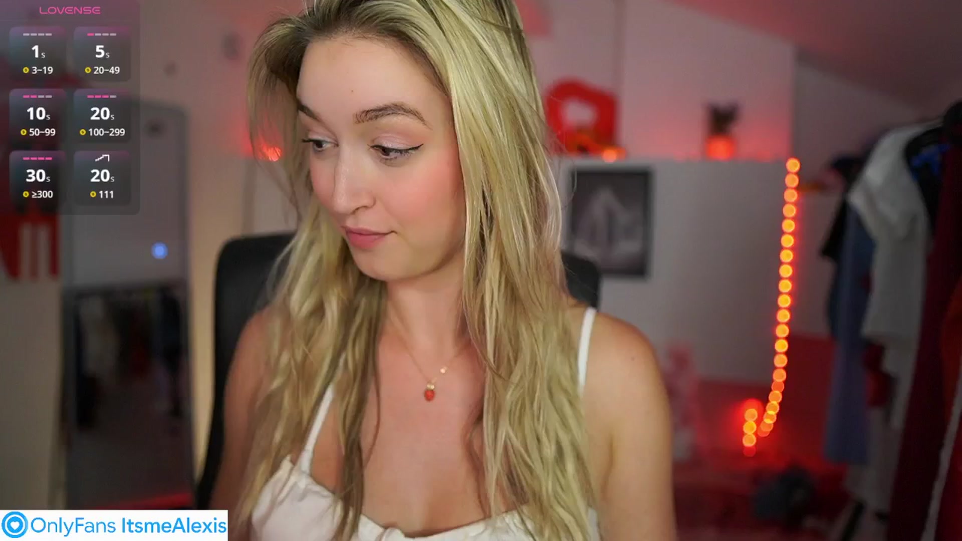 Gallery image thumbnail from Alexis__Texas's myfreecams stream on, 05/02/2025, 21:07 image 10 of 20