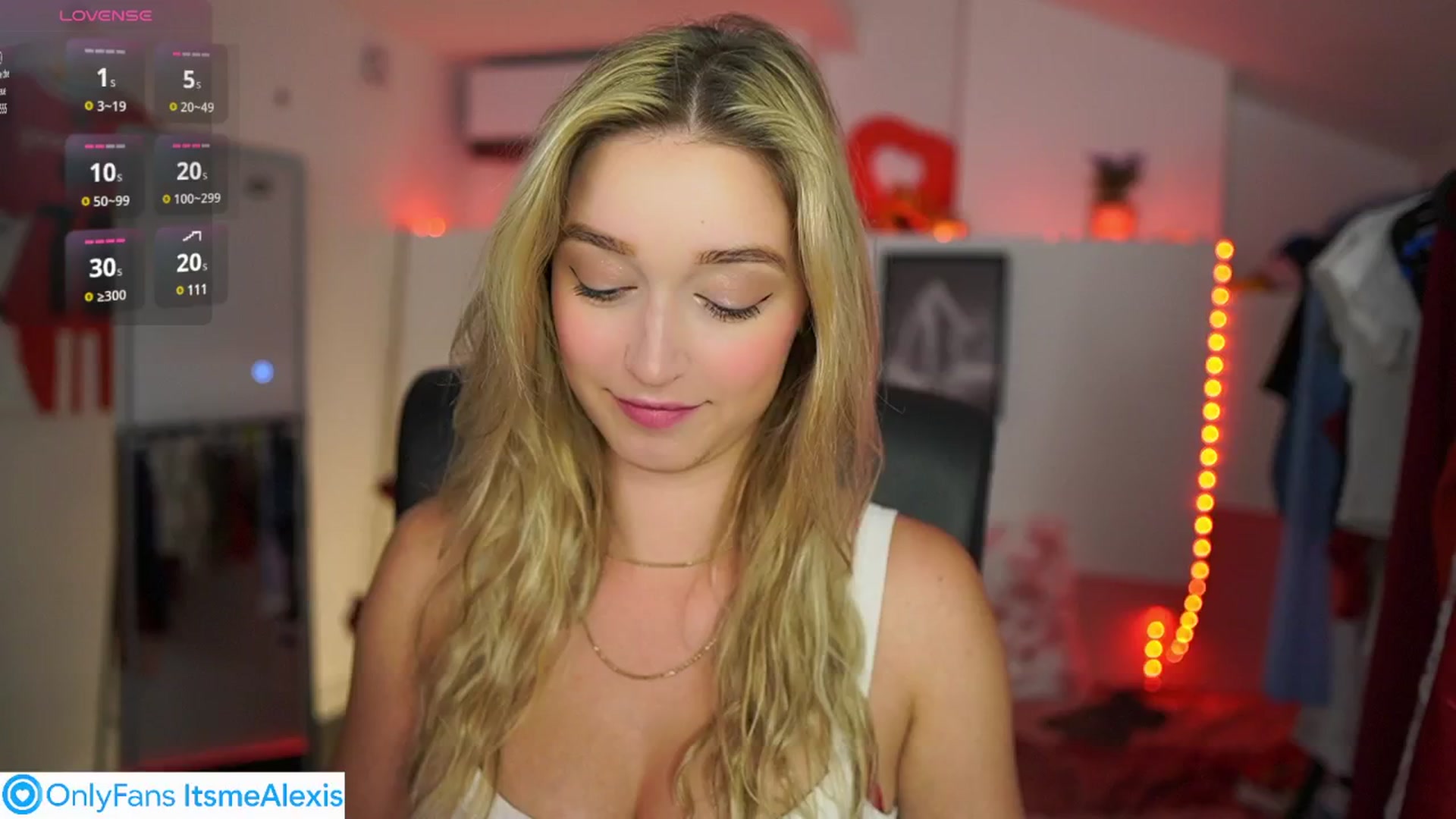 Gallery image thumbnail from Alexis__Texas's myfreecams stream on, 05/03/2025, 18:19 image 3 of 20