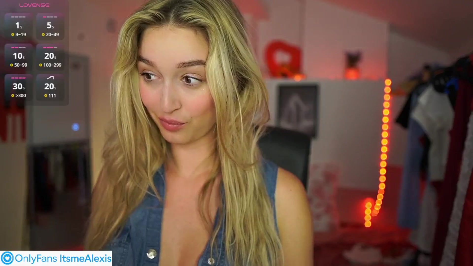 Gallery image thumbnail from Alexis__Texas's myfreecams stream on, 05/06/2025, 22:49 image 5 of 20