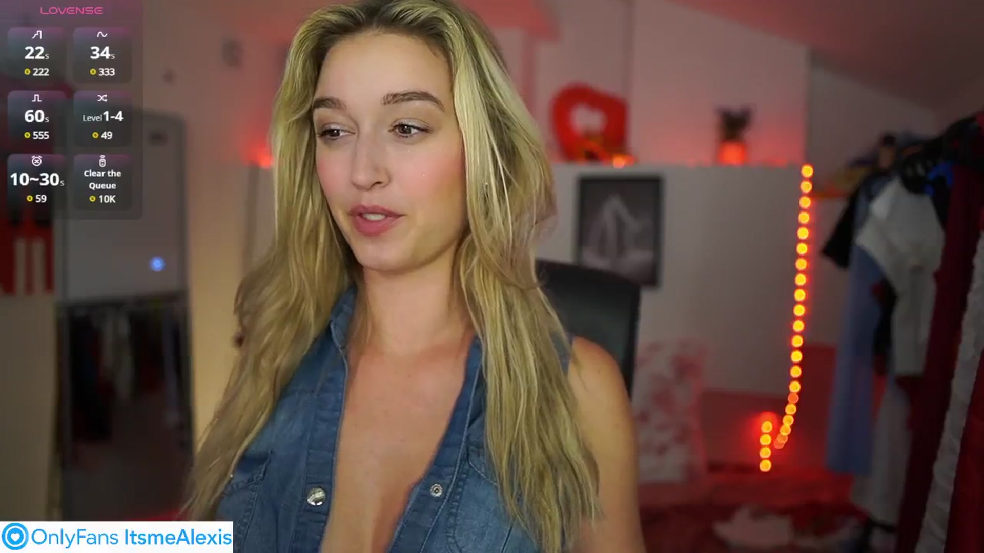 Gallery image thumbnail from Alexis__Texas's myfreecams stream on, 05/06/2025, 22:49 image 8 of 20